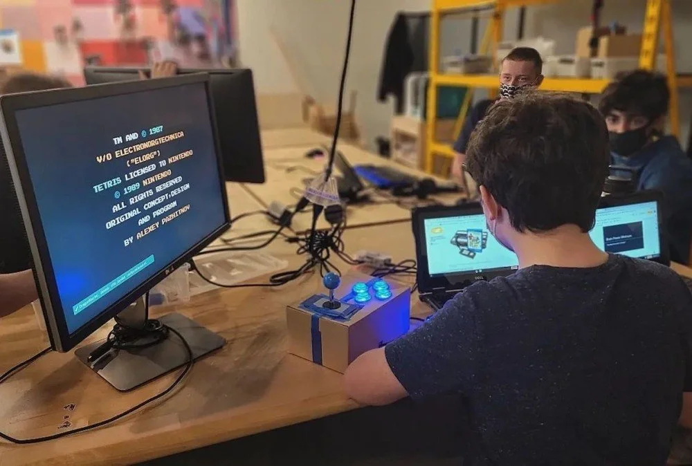 "AI로 전국 상위 2%"…美 사립학교 '교육' 실험 성공, 국내선 '뒷걸음'