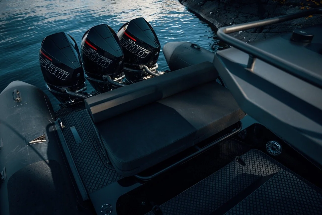 Both inboard and outboard options