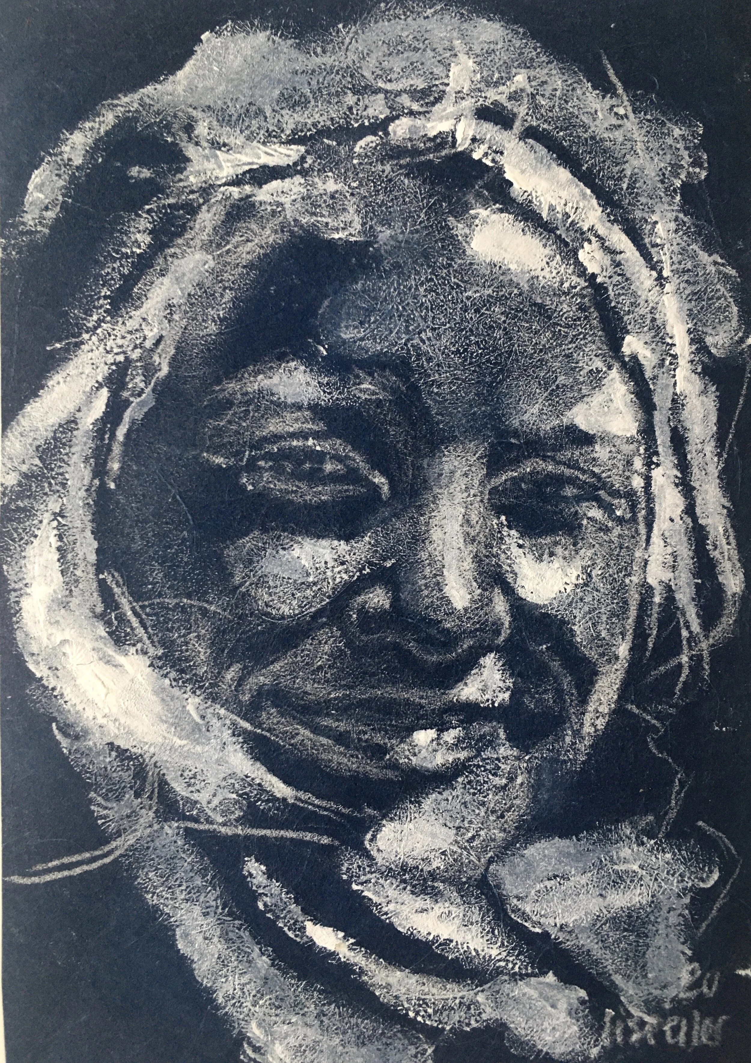 Signe, 2020,
hvid linoleumssværte på blåt strukturpapir,
malet med fingrene,
20 x 15 cm