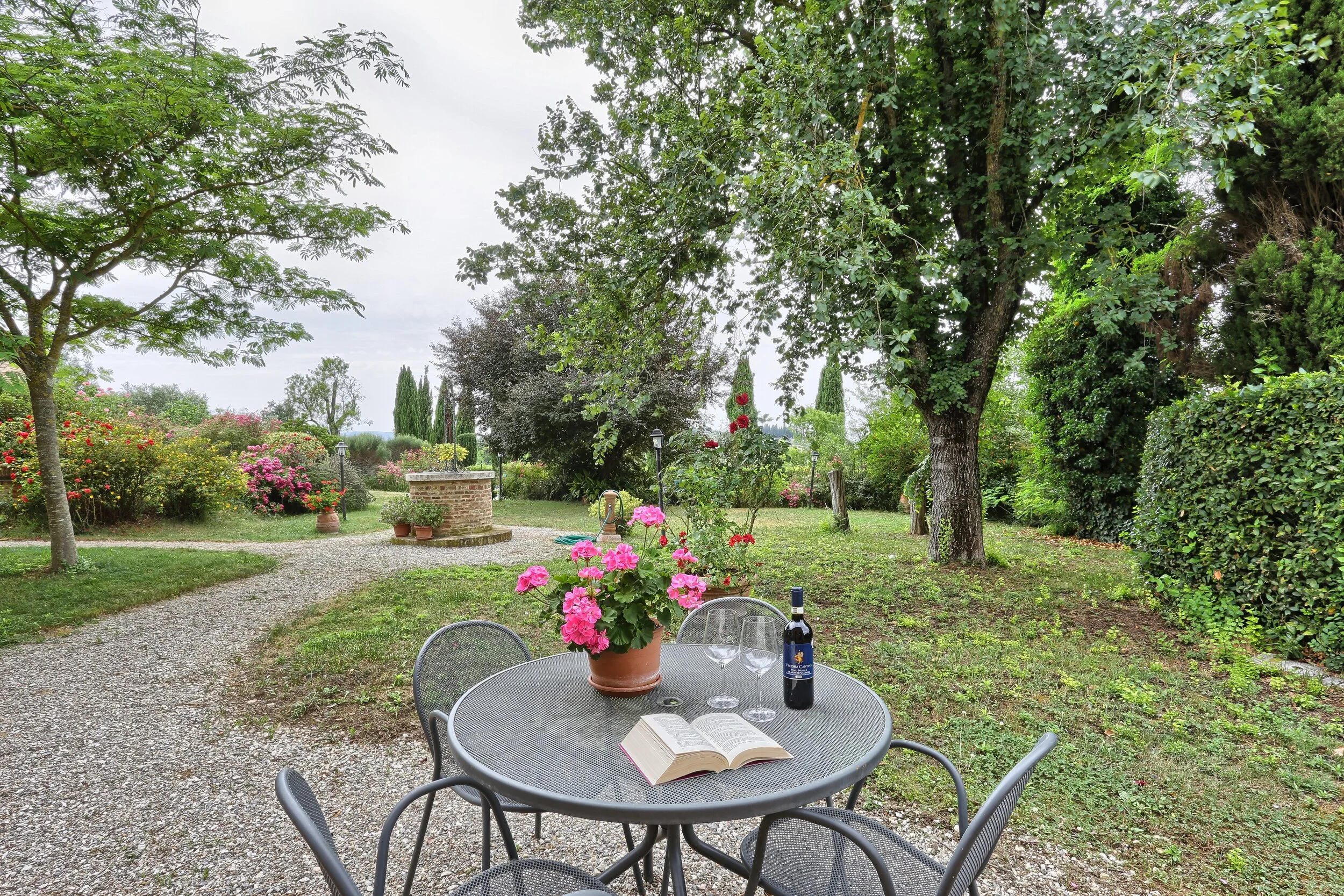 agriturismo i fuochi a montepulciano