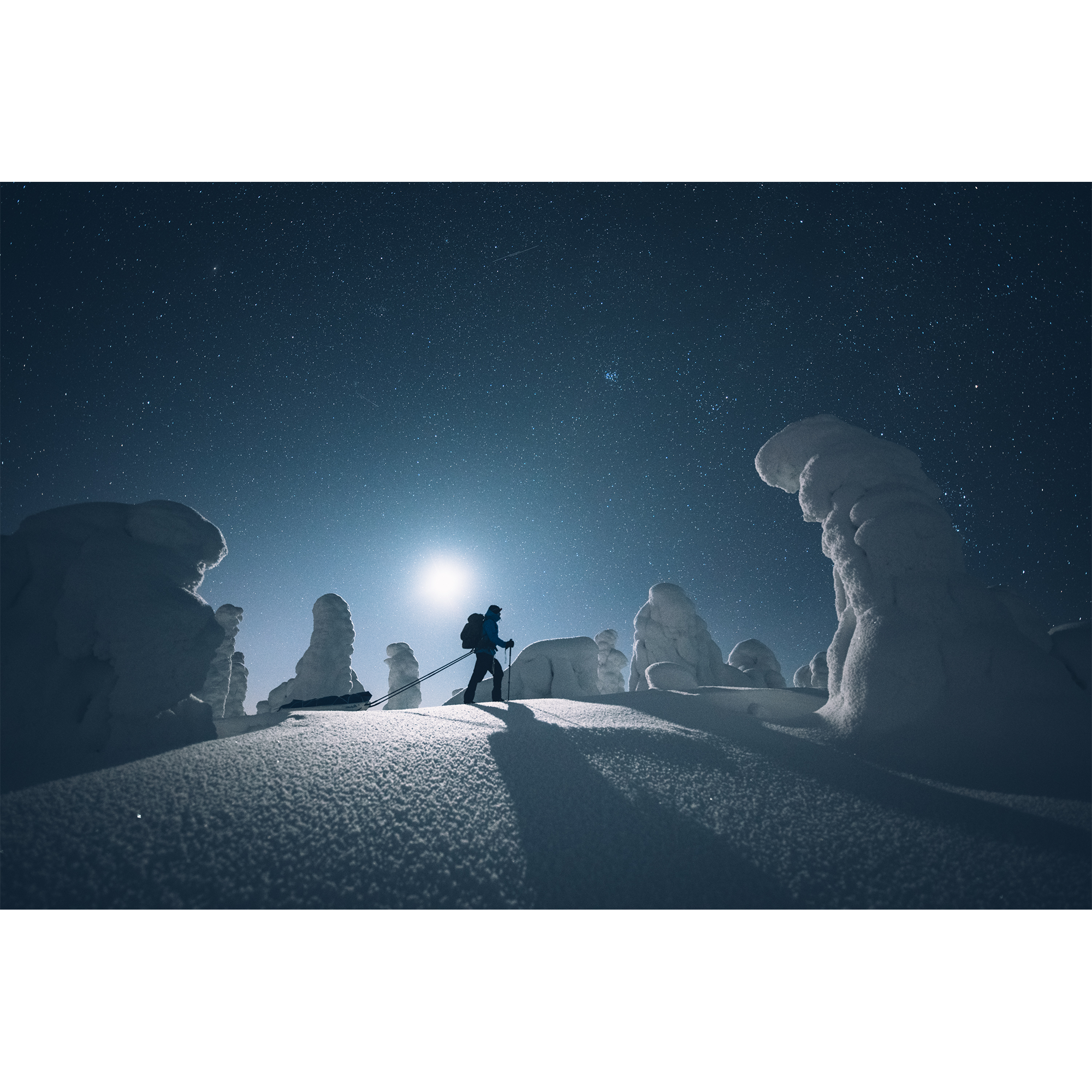 Eeva_thumbnail_nightskier.png