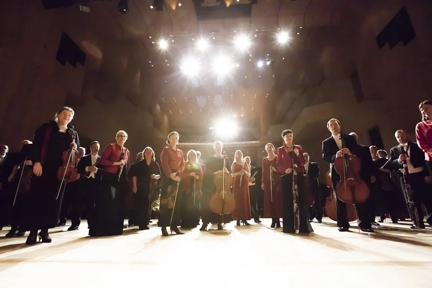 TAPIOLA SINFONIETTA: ALEXI TUOMARILA TRIO, JUKKA ESKOLA TI 25.4. TAPIOLASALI