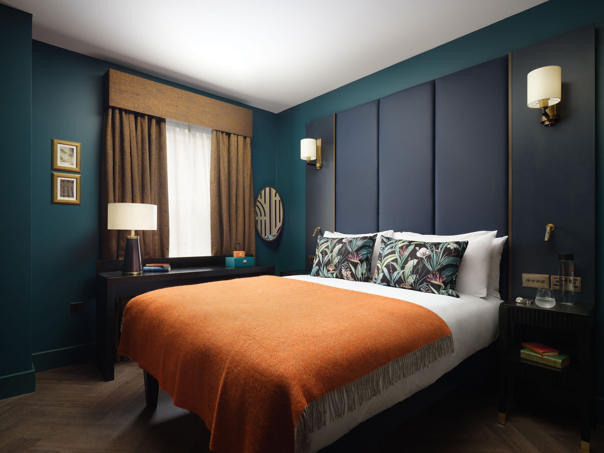 TOHSK_ClubFlats_ClubClassicBedroom_JH.jpg