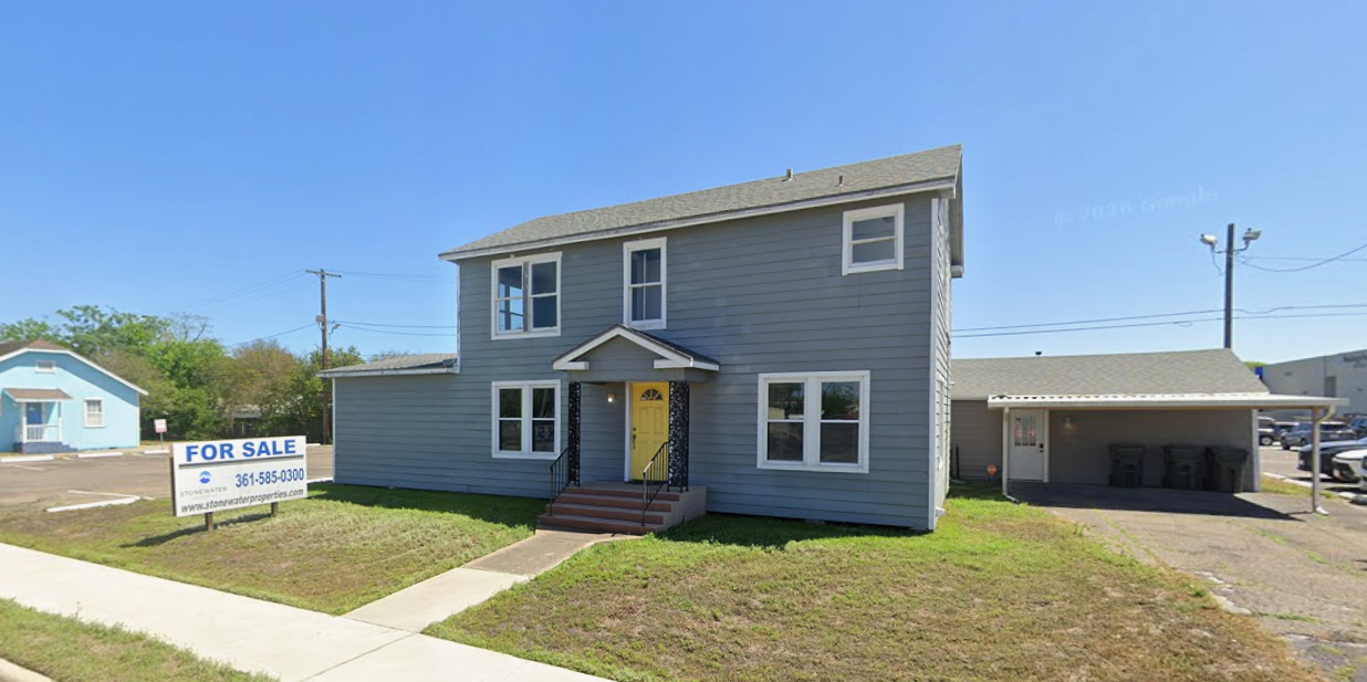 Exterior Photo.png