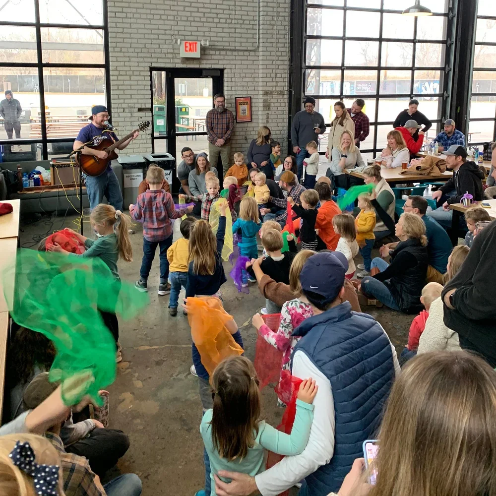 SARAH JANE MUSIC SCHOOL: FAMILY ROCK!