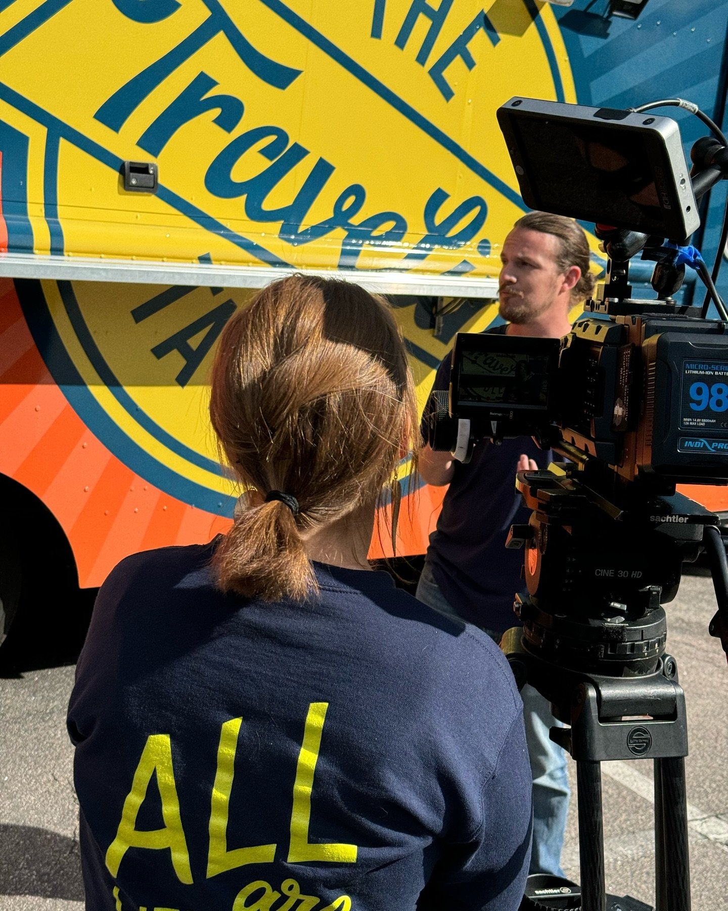 Having a great time working with our friends at @tableraleigh today! 

#setlife #aplaceatthetable #raleigh