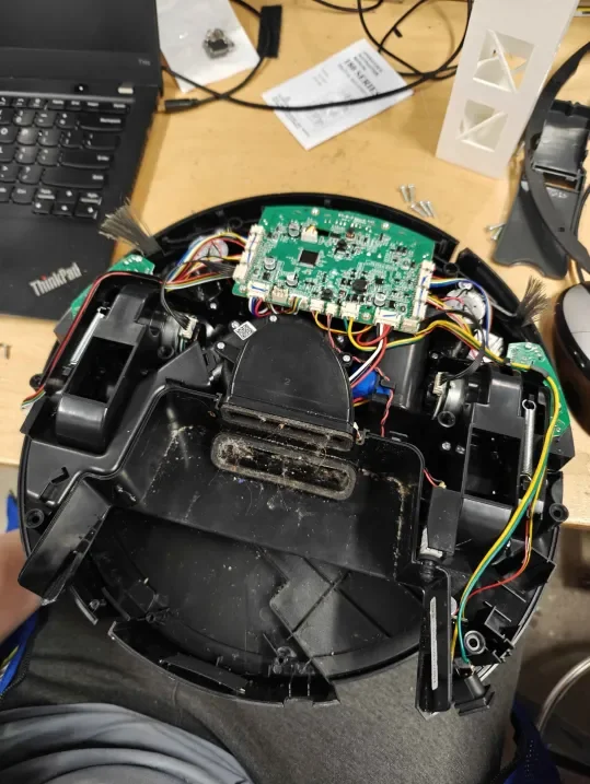 Fixing a “left wheel fault” on my robot vacuum