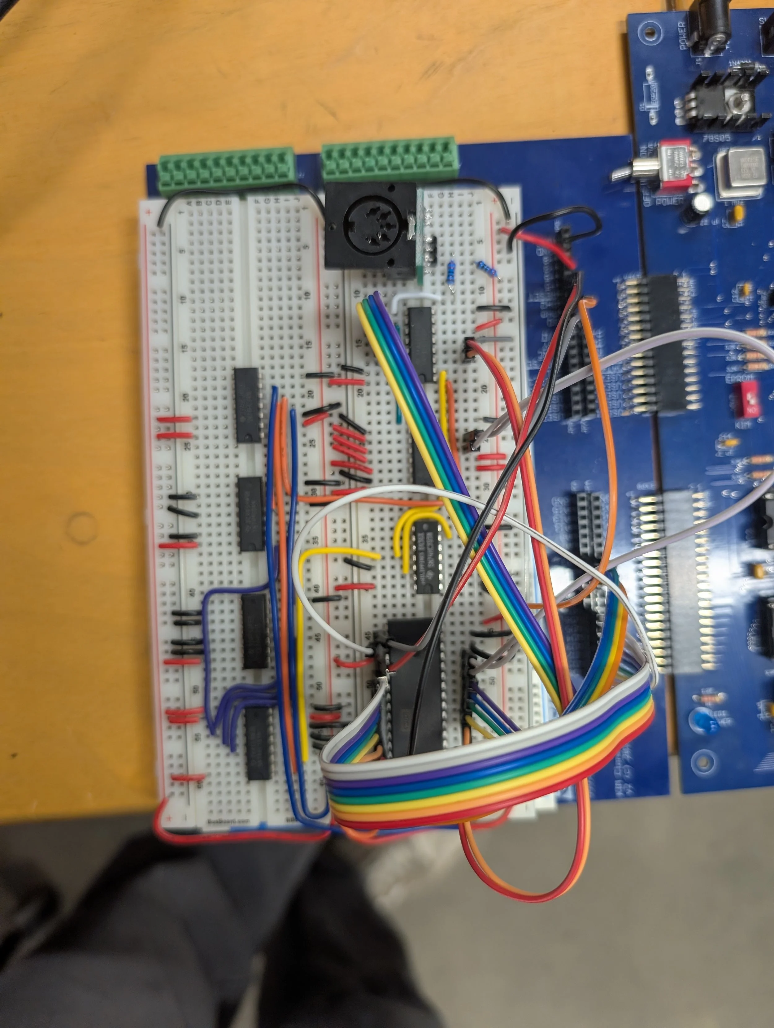 Creating an auto-loader for the 6502 MIDI Controller