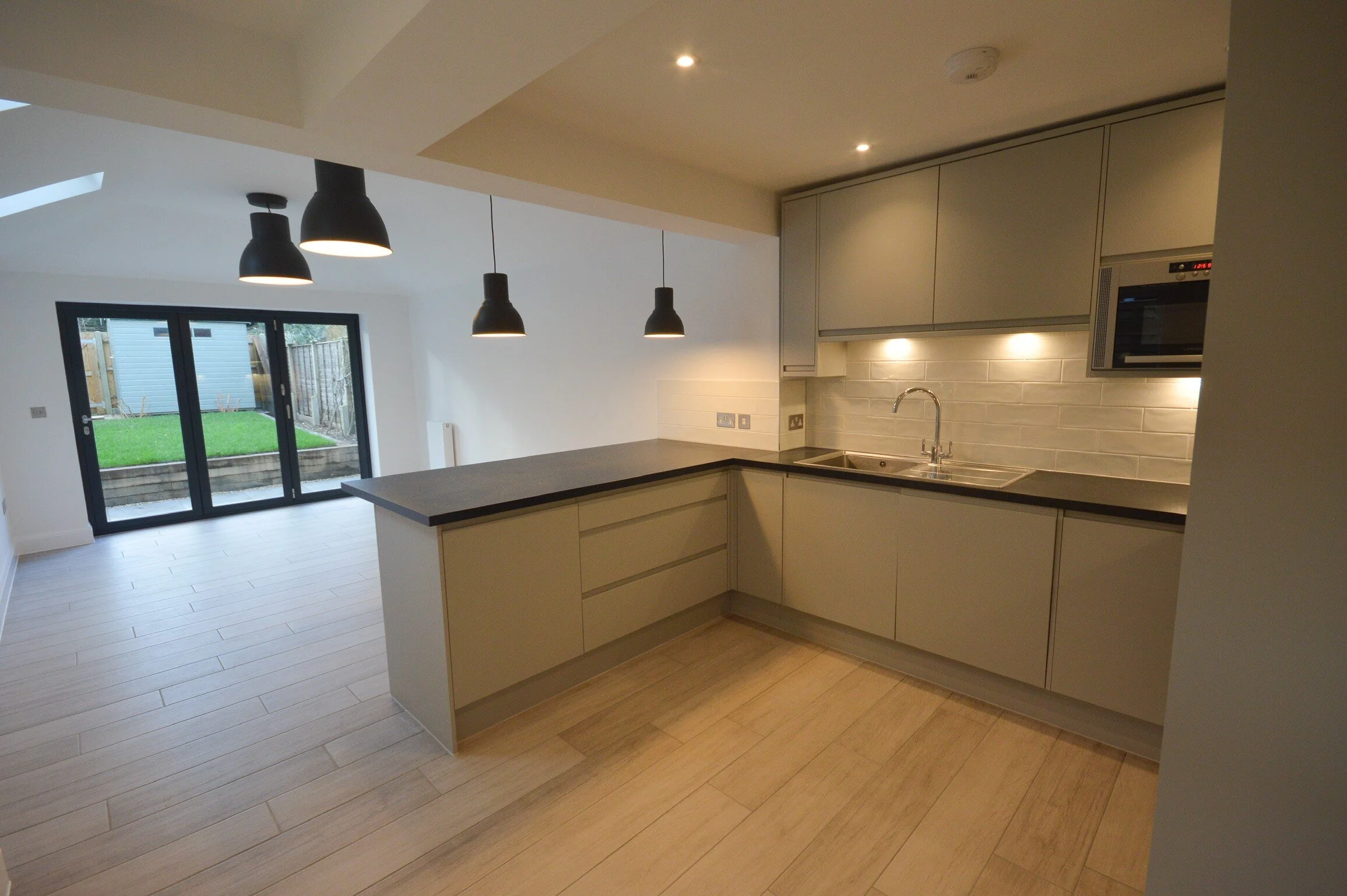 Living Dinning Area.jpg