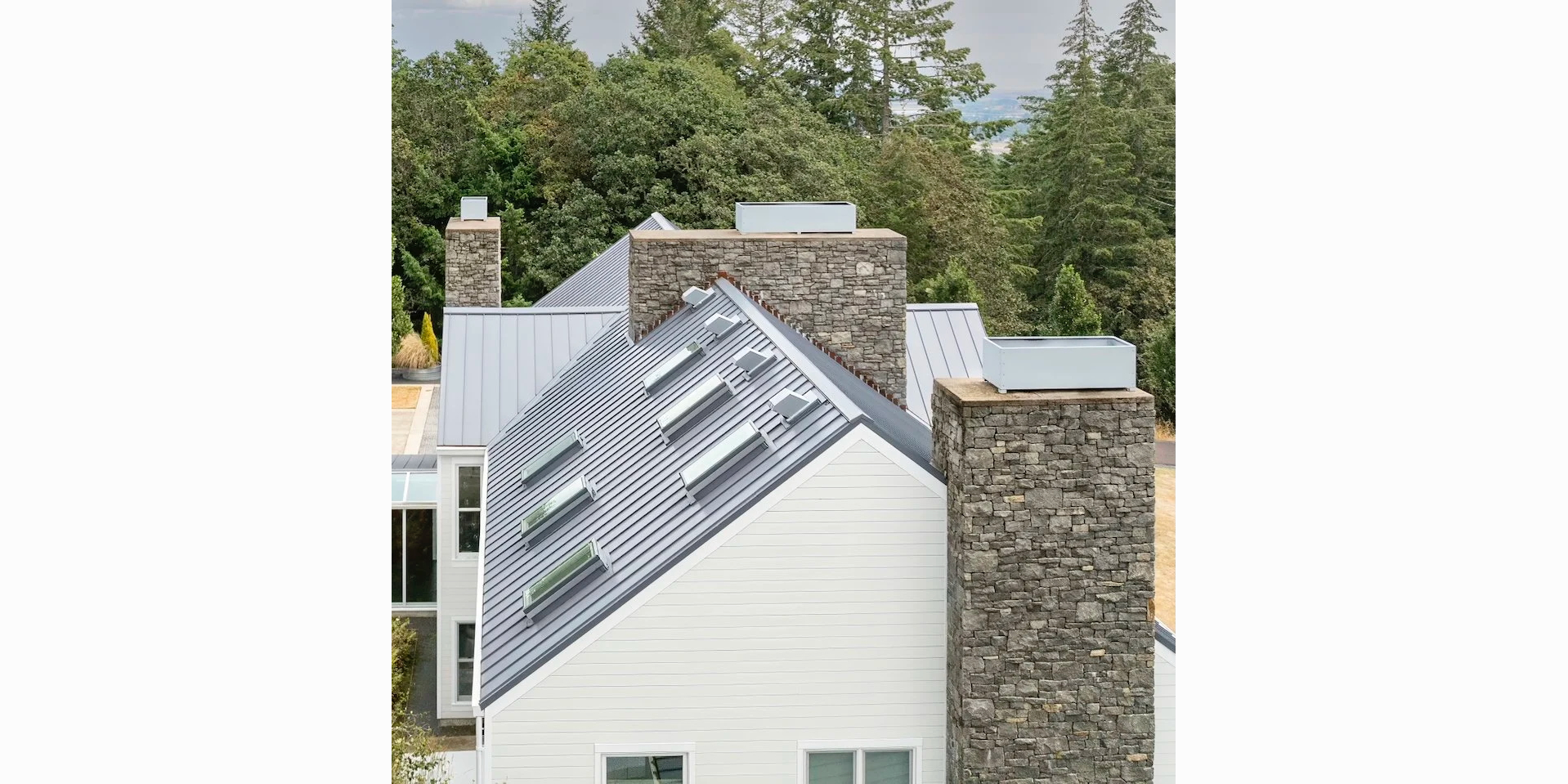 Modern Farmhouse 1_2to1_fcfcfc.png