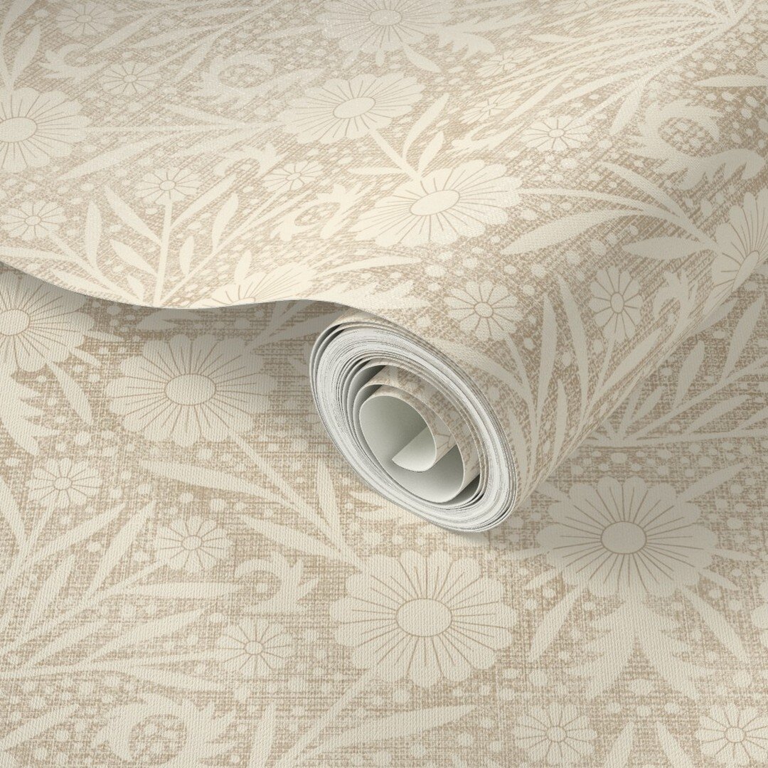 FLORALINA in sandy brown and creamy off-white ✨ (find it in my spoonflower shop under the Floralina collection) .. #spoonflowershop #spoonflowercollection #spoonflowerwallpaper #interiordesign #roomrefresh #bathroomwallpaper #vintagecharm #englishgar