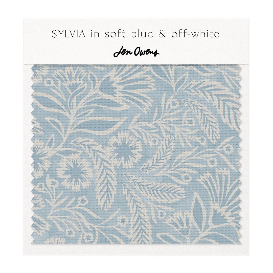 I had one of my biggest sales on spoonflower last week; an interior designer bought 40 yards of my soft blue Sylvia Grand Millennial Floral fabric 😮✨Just had to shout it out and do a little celebration post, if you don't mind 🥰 (ps, I got this pret
