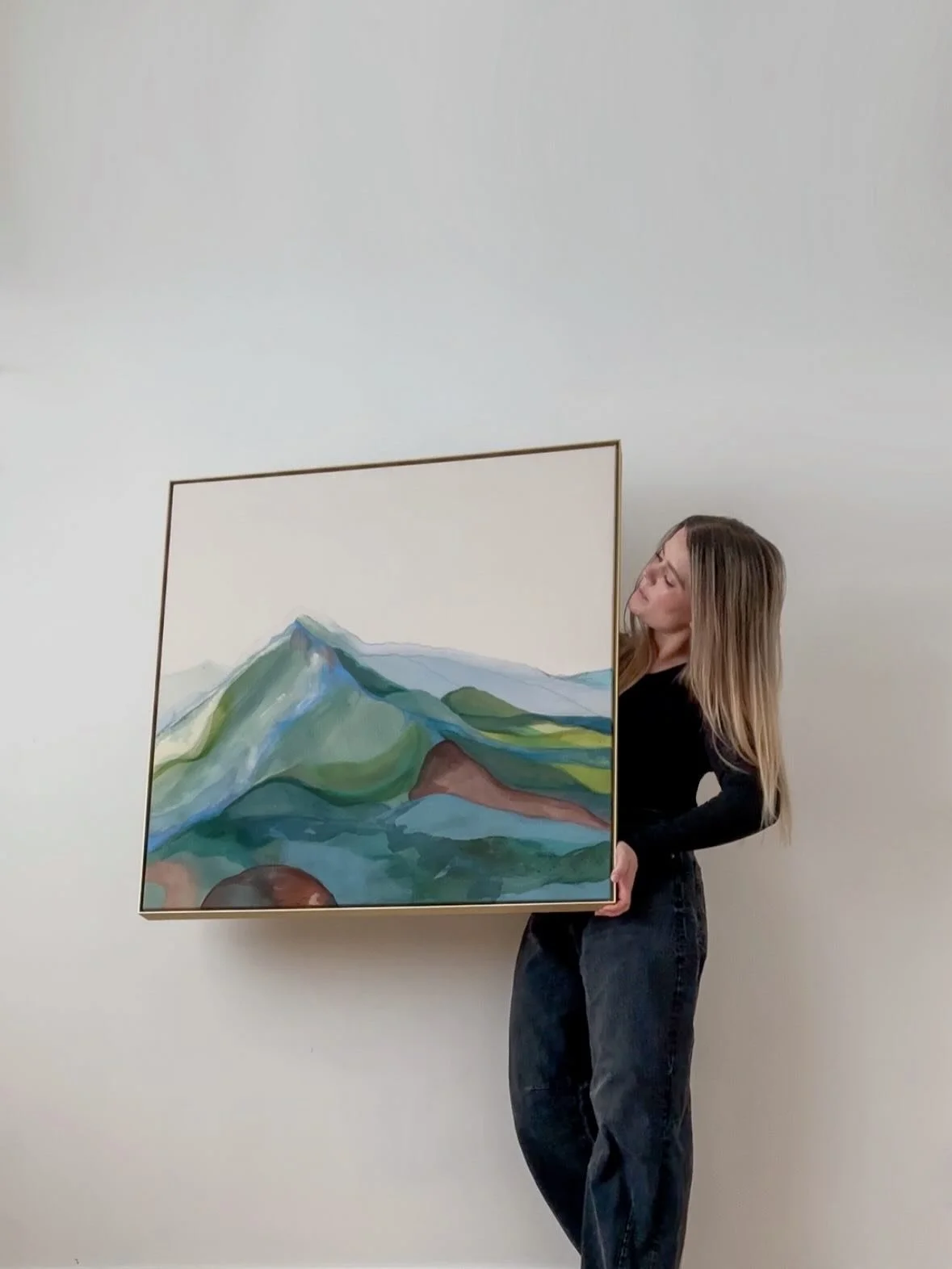 Merry Christmas 🎄 and cheers to another year of holding paintings up against my wall and hoping someone falls in love with them enough to take one home (and thank you to everyone who did 🥰)