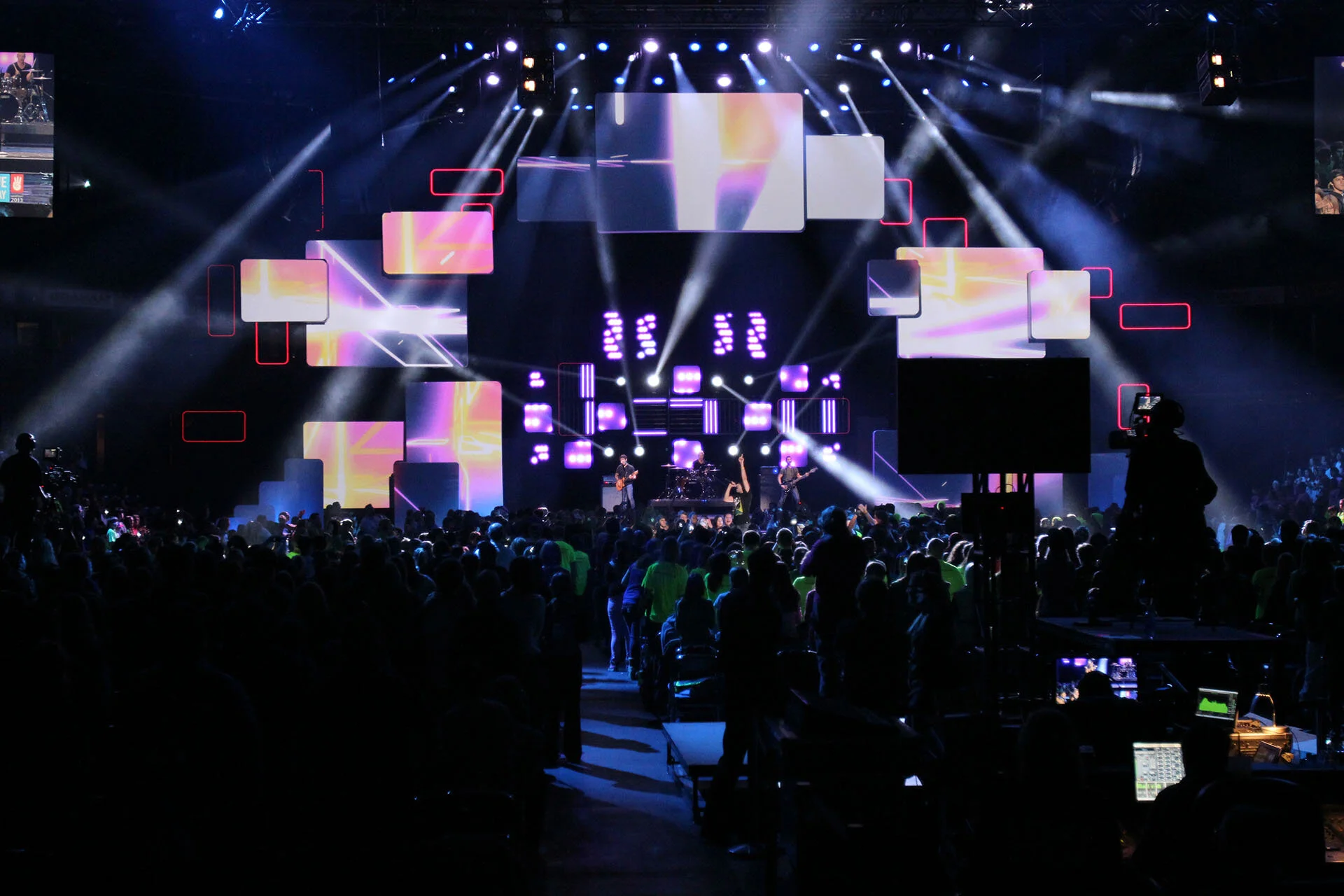 We Day 2013 (1).JPG
