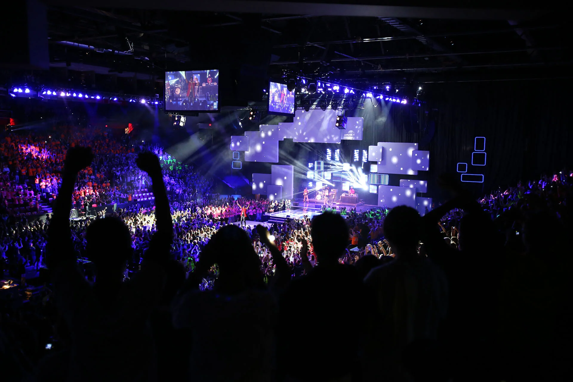 We Day 2013 (3).JPG
