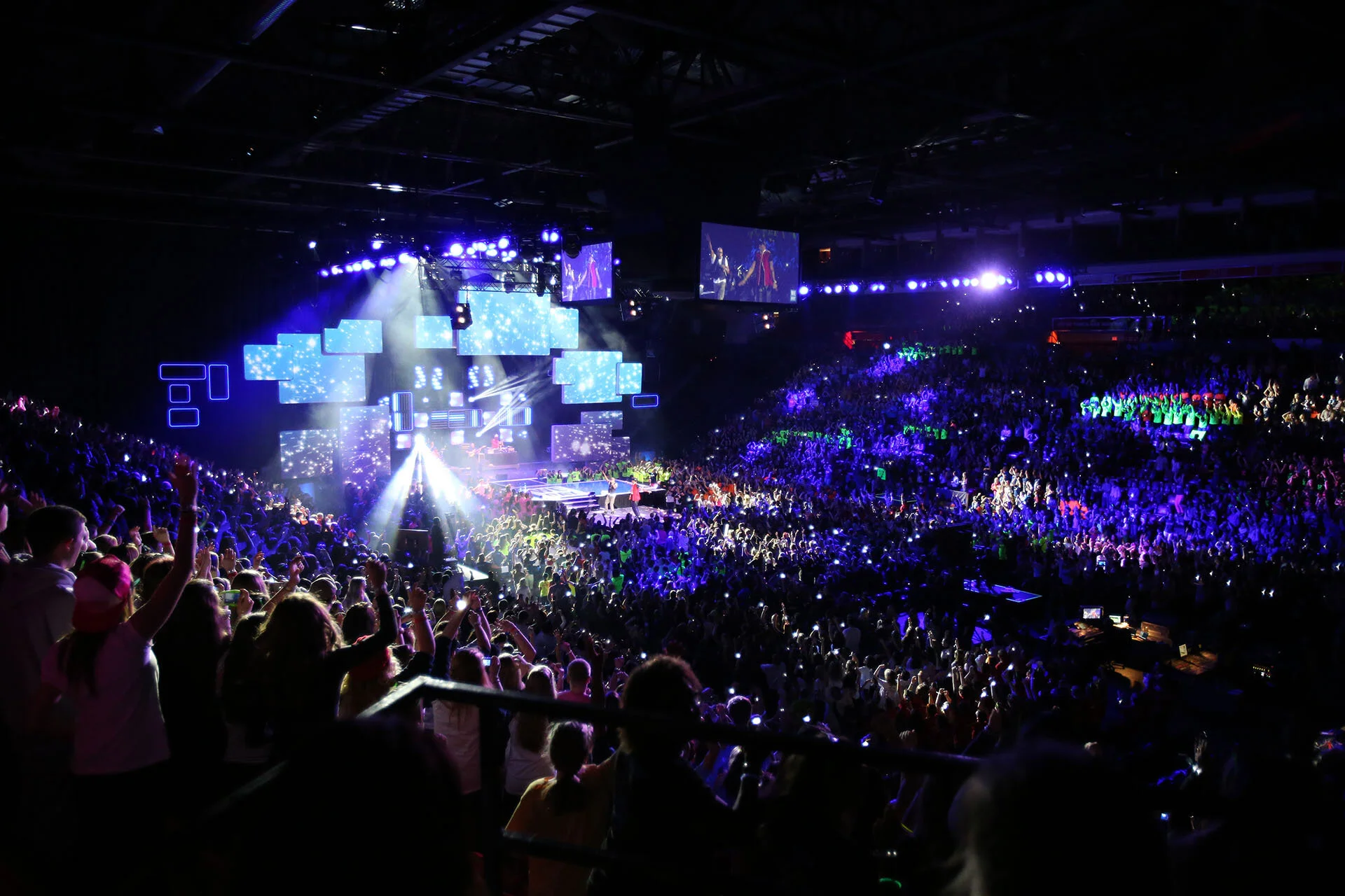 We Day 2013 (4).JPG