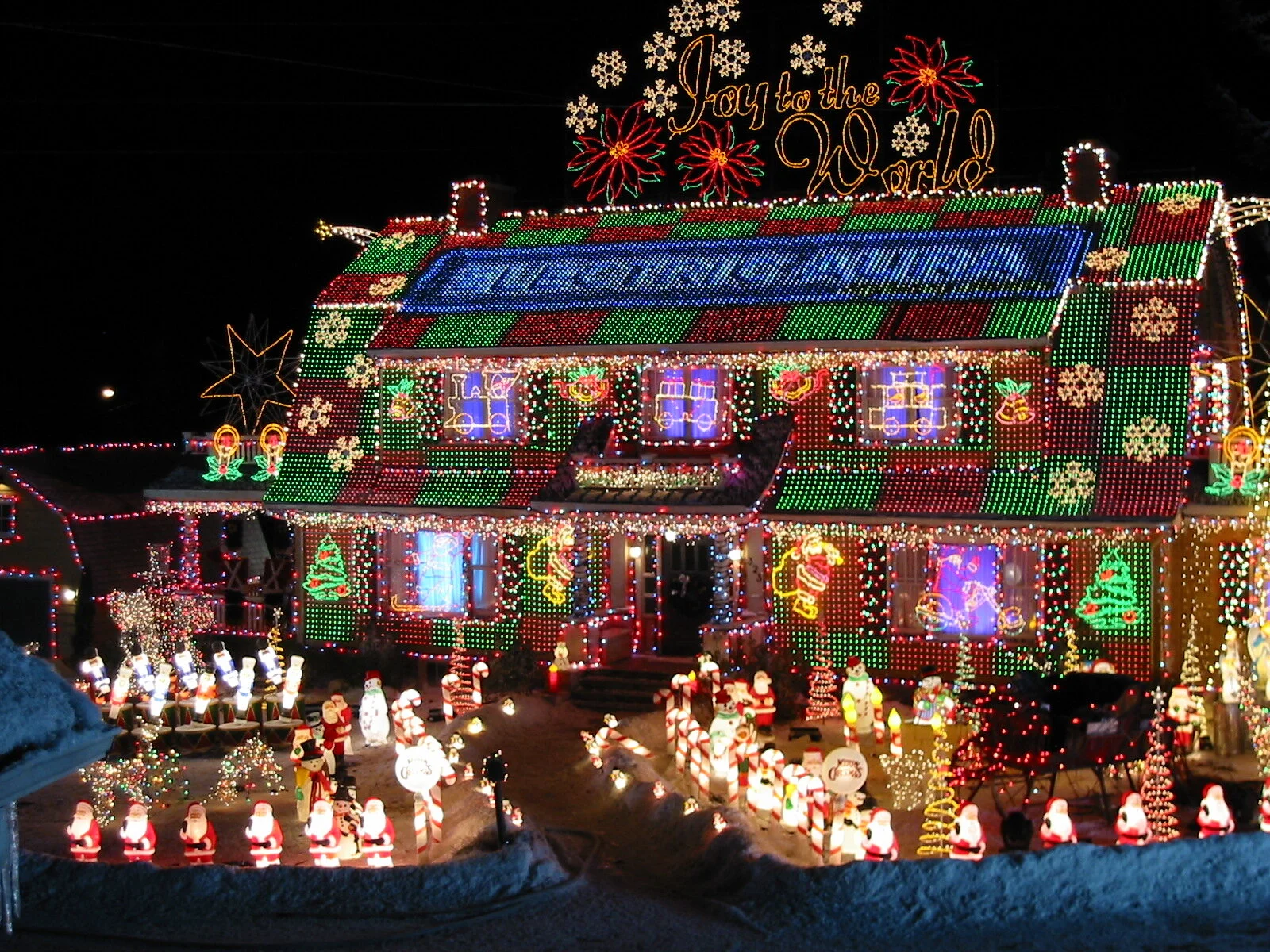 Deck the Halls (4).JPG