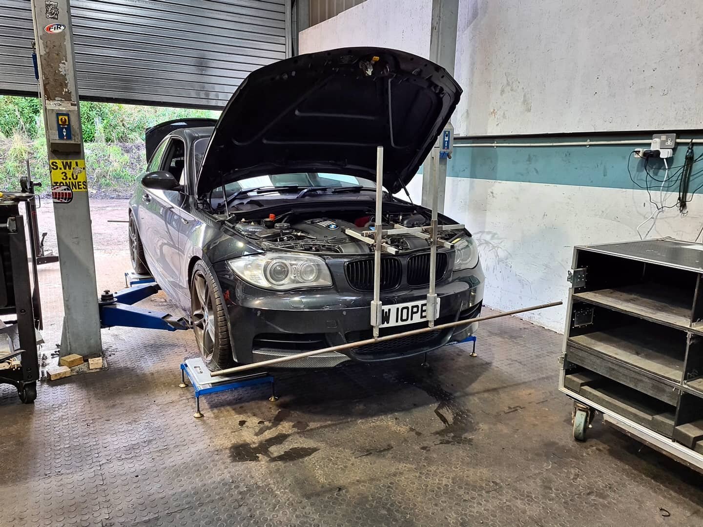 135i day, 

Aaron's 135i in for a bilstein b12 fitting and set up 

The other 135i in for the very common wastegate rattle

#135i #bmw #bmw135i #mperformance #mpower #performancecars #performancebmw  #babybmw #suspensionsetup #motorsport #engineering