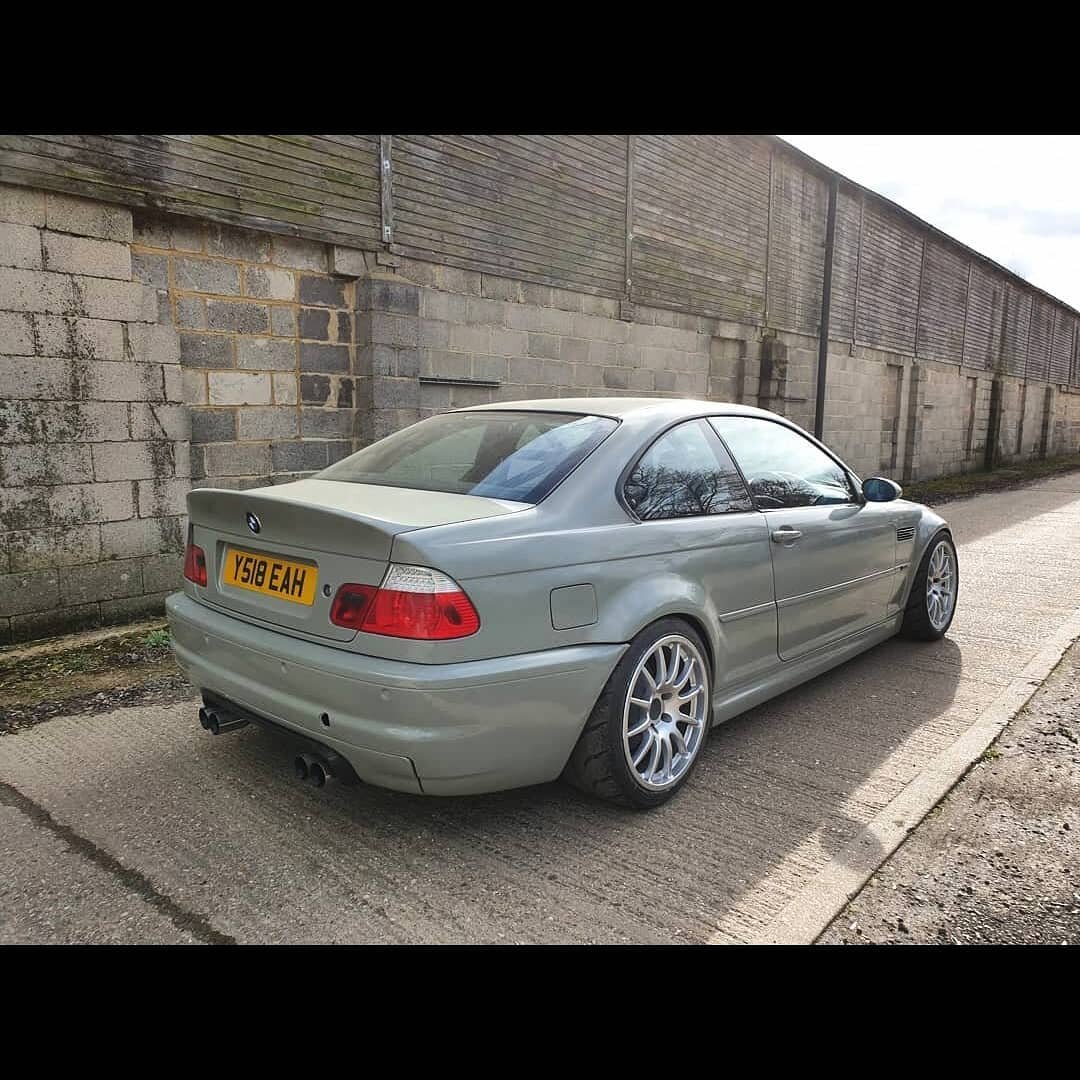 Oh yes, one of my old M3s popping up on the feed! 

#e46m3 #bmwm3 #m3 #m3cutters #motorsport #engineering #trackcar #trackday