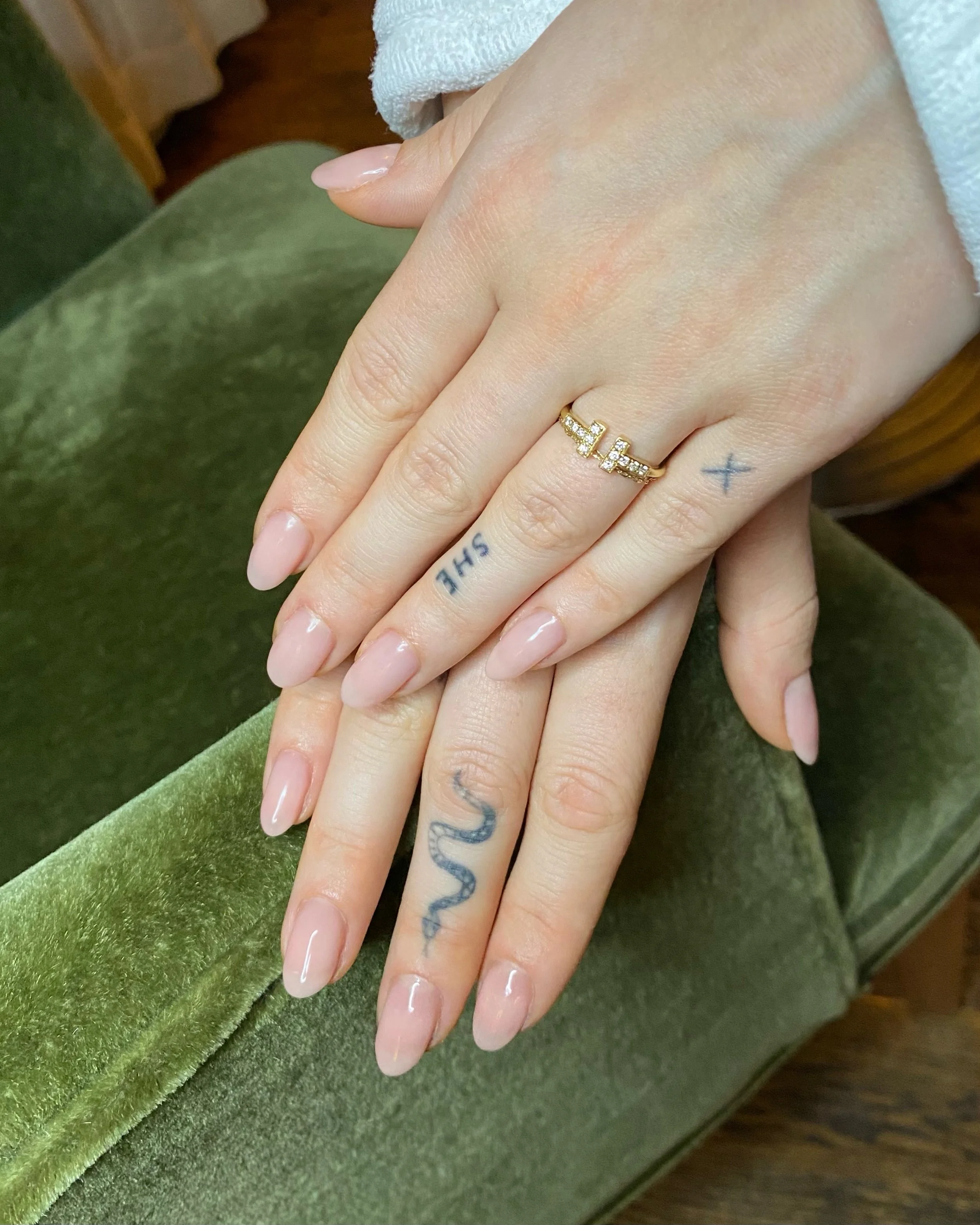 Dove Cameron nails closeup.JPG