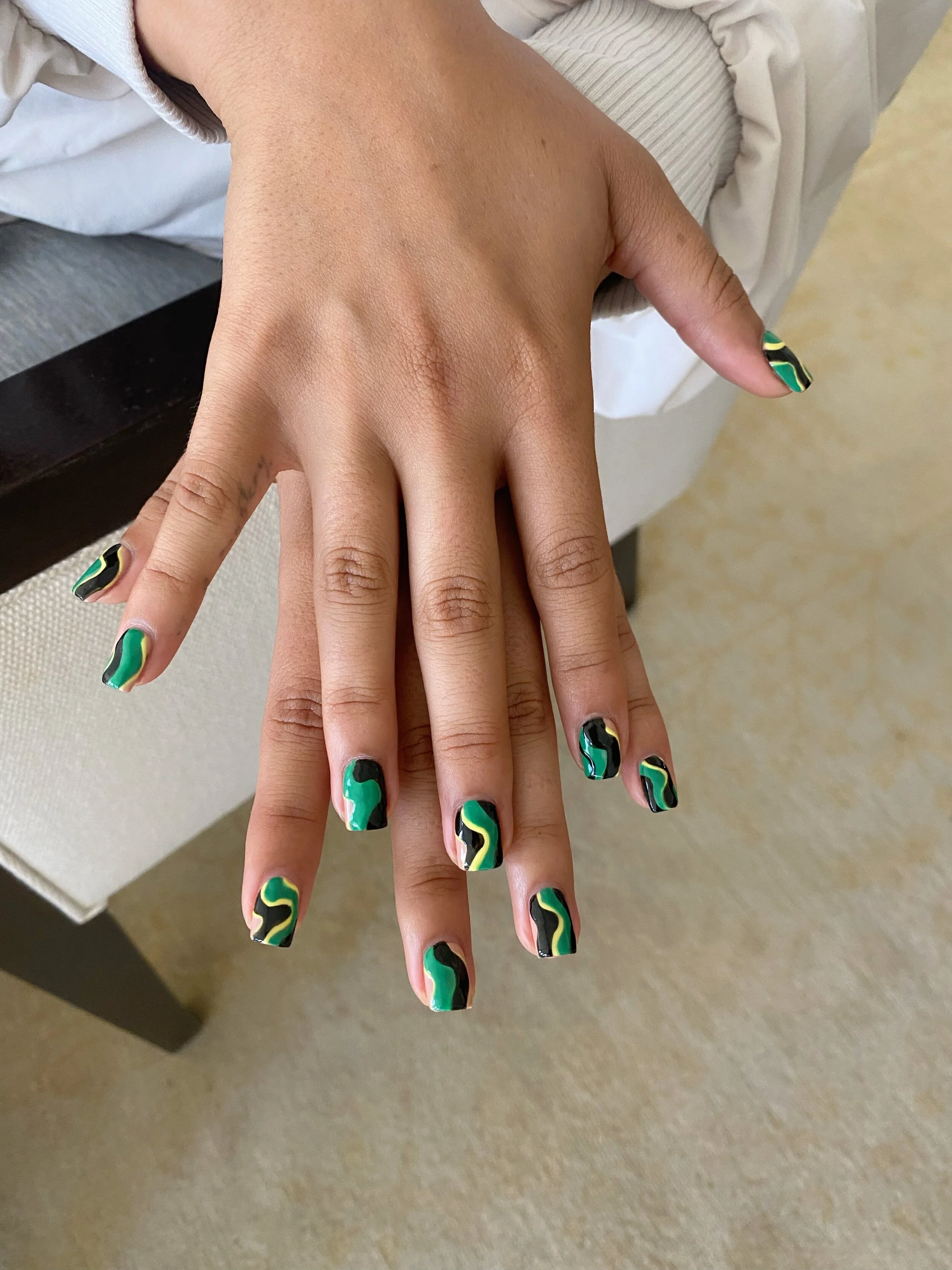Camila Green nail art.JPG