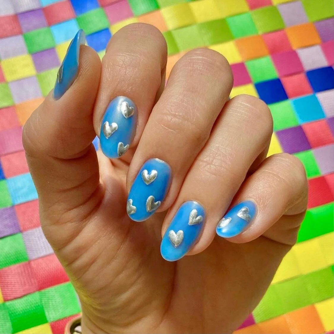 NAIL ART BLUE SILVER PUFF HEARTS.jpg