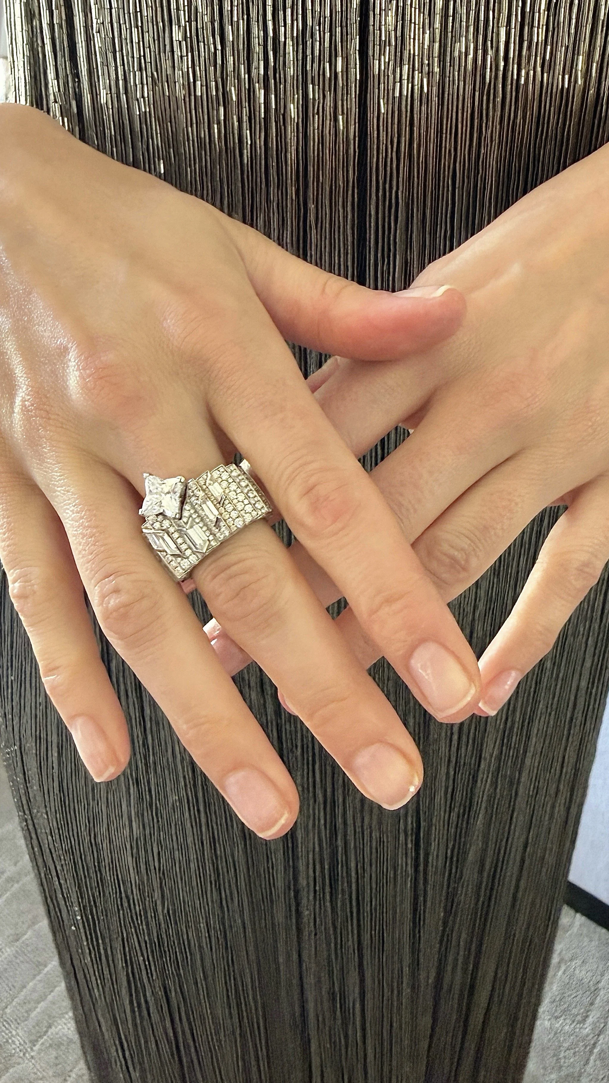 Renate closeup - Golden Globes 2026 (Chanel).jpg