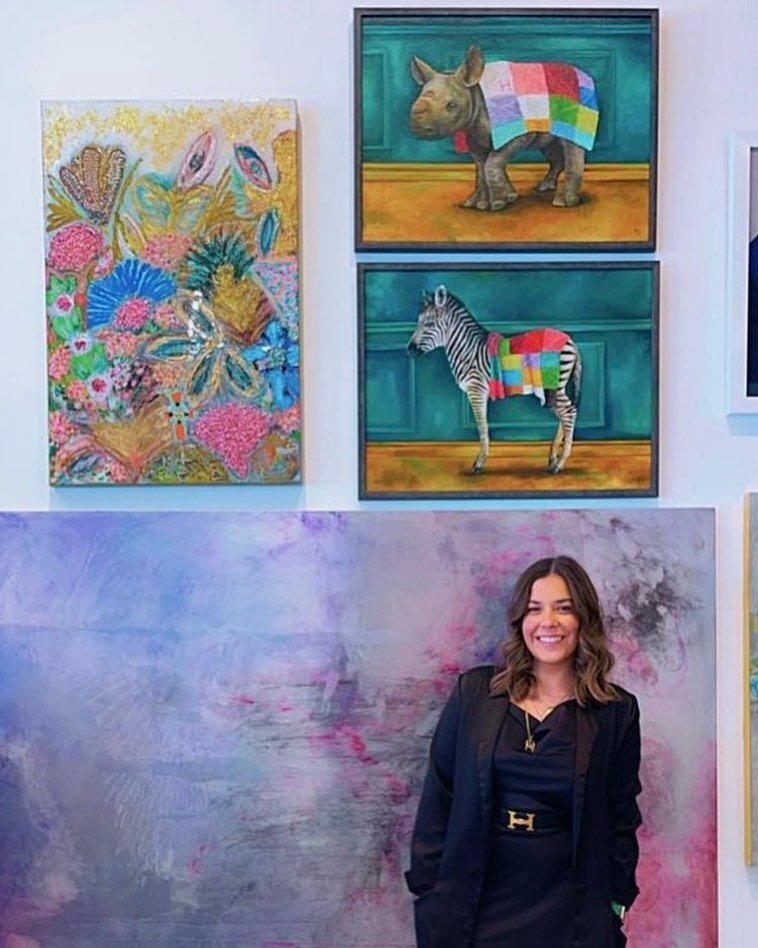 happiest of birthdays to Gallery Director bella Sofie! 💗🦋💗 wishing you a magical year 💫 thank you for being part of our wonderful AnArte Family! we love you 💕💕