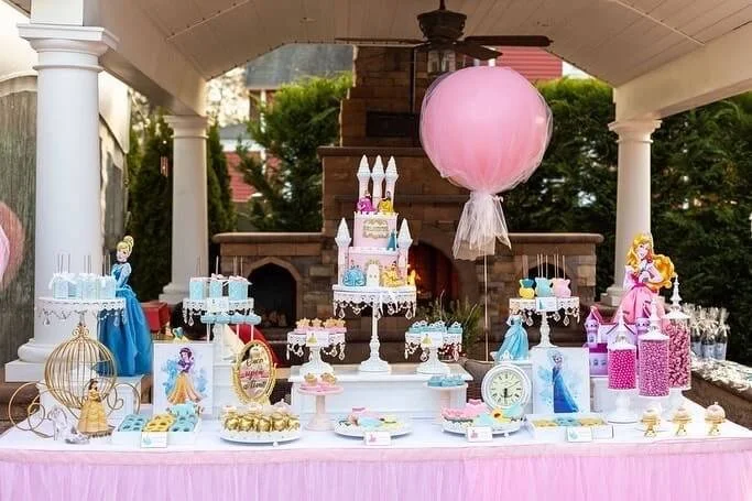 Disney Princess Dessert table.JPG