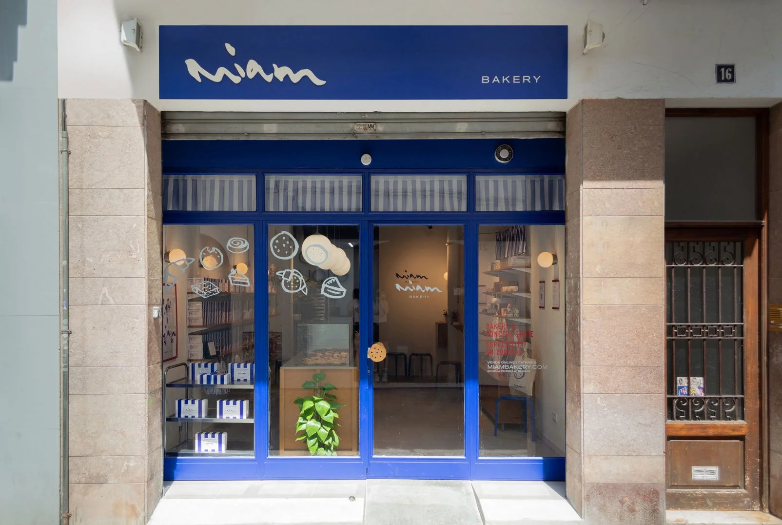 Miam-Bakery-interior-retail-design-por-agosto-creative-studio-barcelona_DSC0213.jpg
