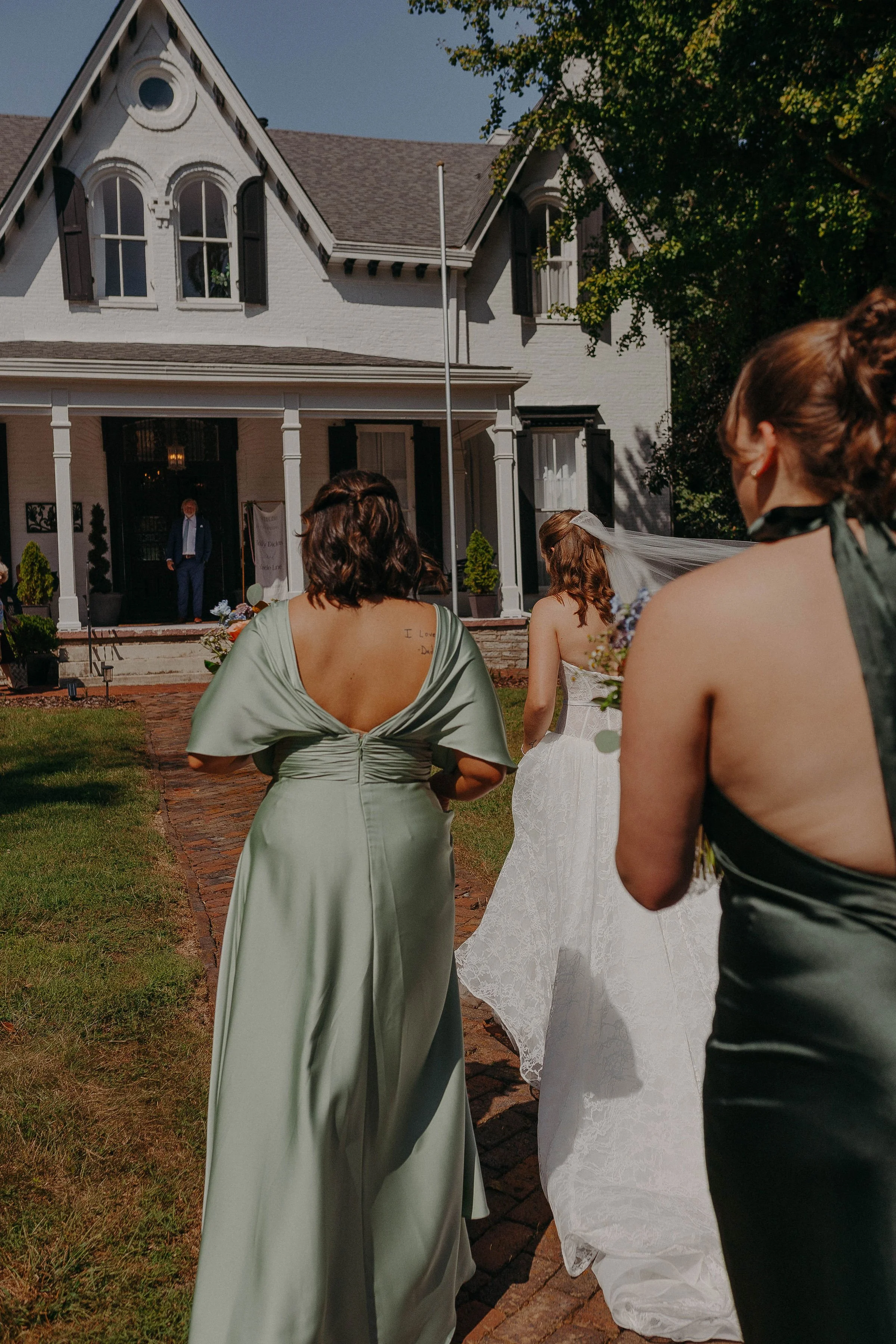 ArynMariePhotoCo_IndianaWeddingPhotographer_LaneWedding-182.jpg