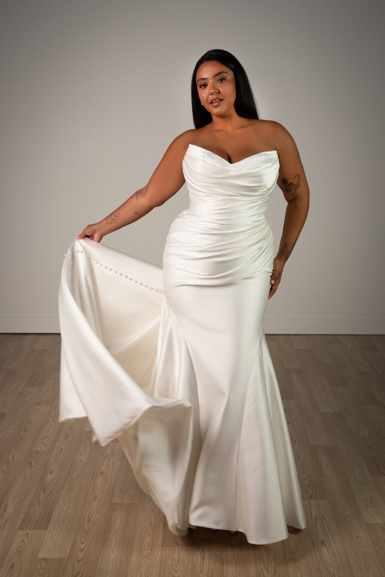 stella york 8346 fitted plus size wedding dress