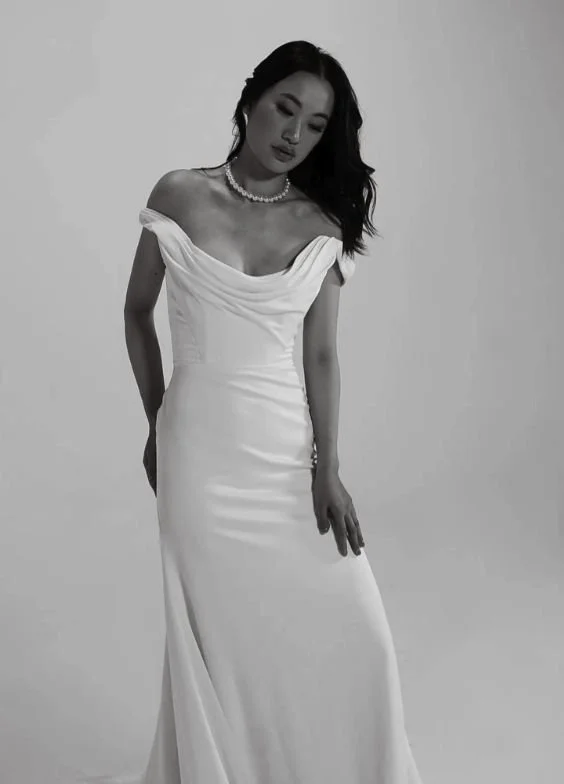 colby john canvas winona fitted wedding dress