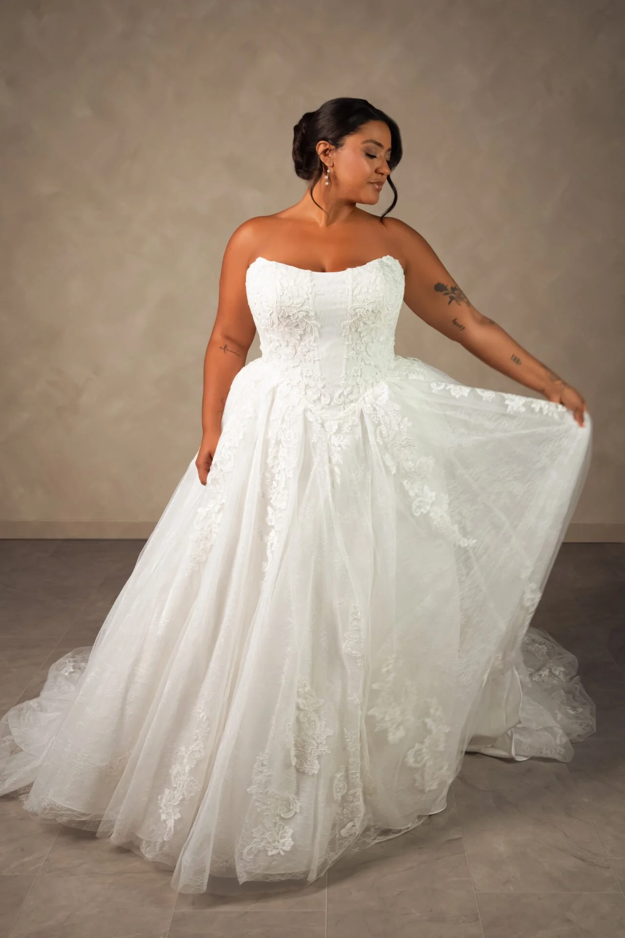 essense of australia d4553 lace and tulle aline plus size wedding dress