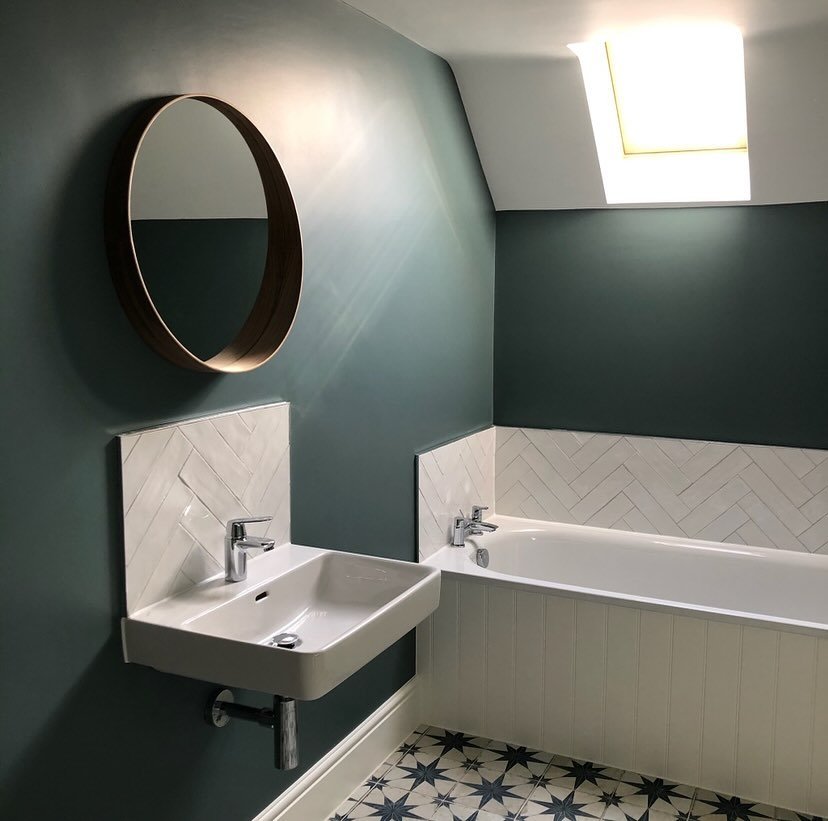 Simple family bathroom to reflect heavy use.  Love the seasonal light. 
 
#bathroom #familybathroom #bathroomdesign #bathroomremodel #bathroominspiration #bathroomideas #blue #bluebathroom #blueaesthetic #pattern #tiles #tiledesign #sunlight #bathroo