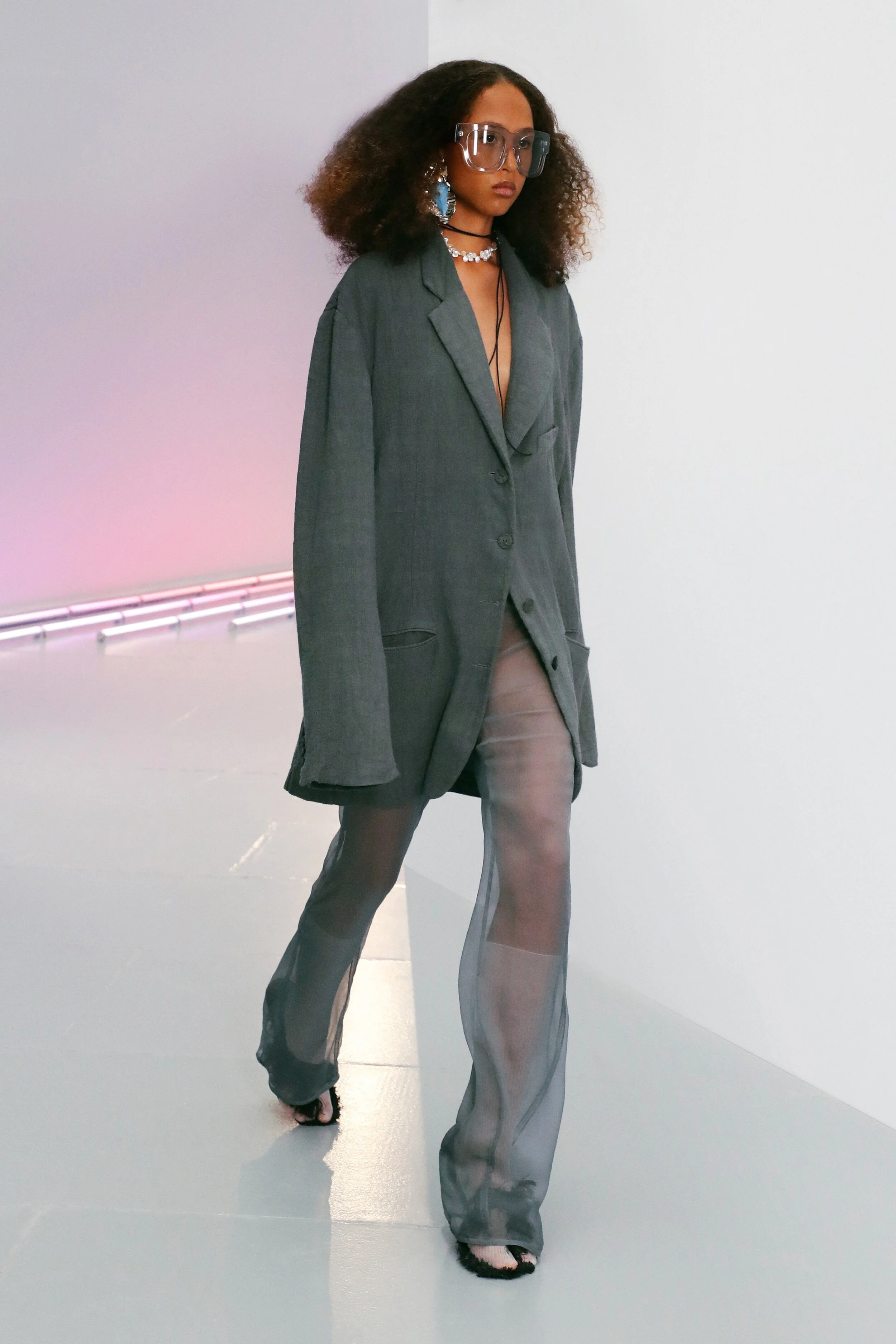 00007-ACNE-STUDIOS-SPRING-21-RTW.jpg