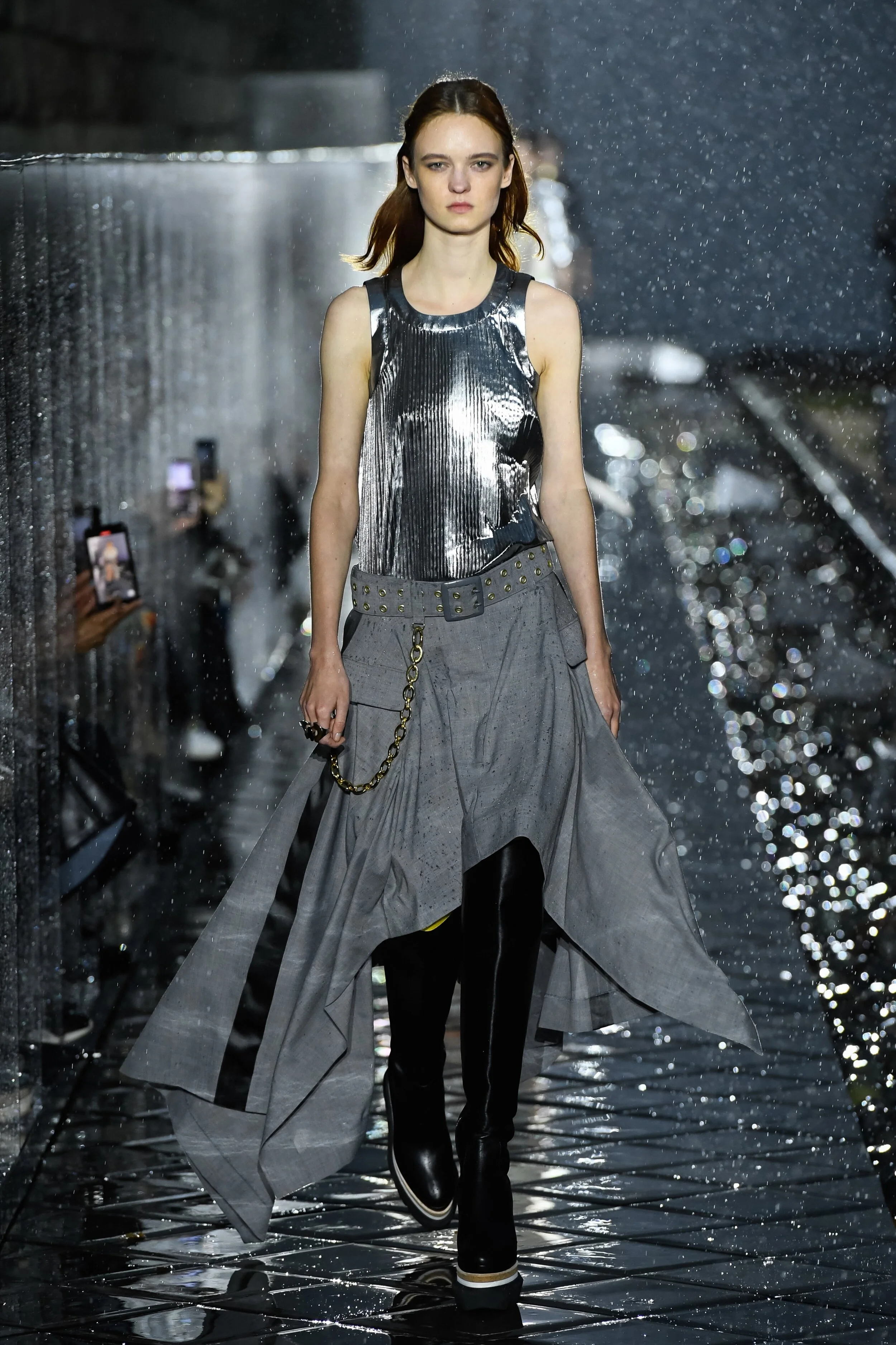 00021-Sacai-Spring-21-RTW.jpg