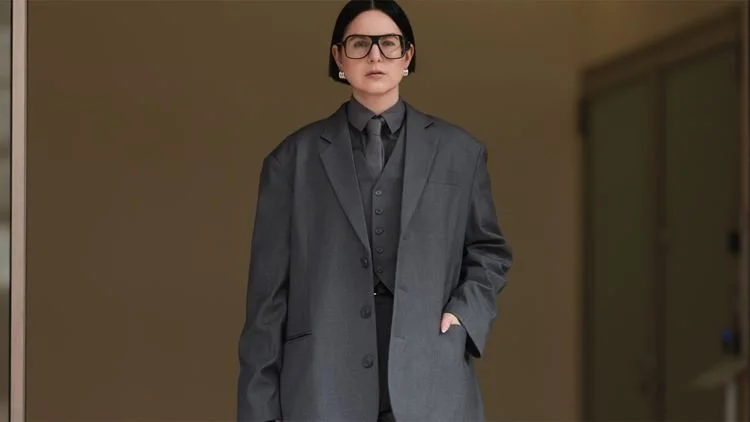 Dressing for the Female Gaze: What the ‘Boyfriend is Embarrassing’ Discourse Gets Right About Style”