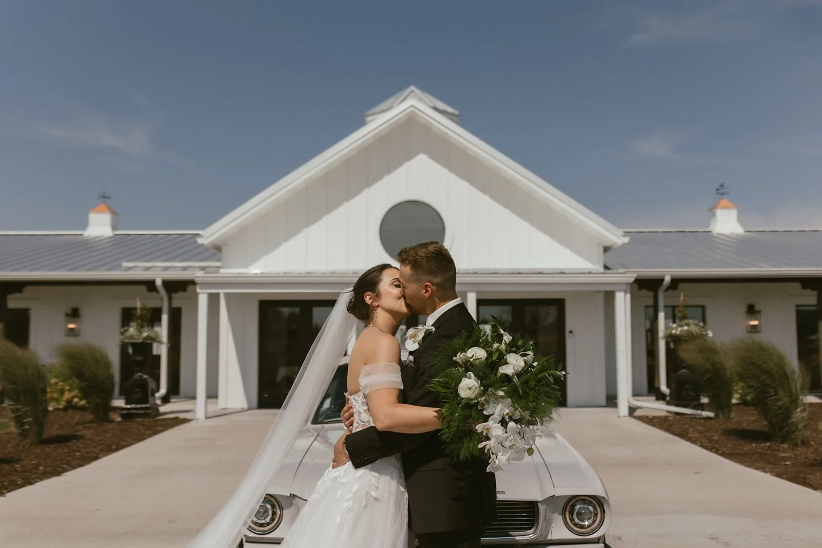 Kyle and Leah-0518.jpg