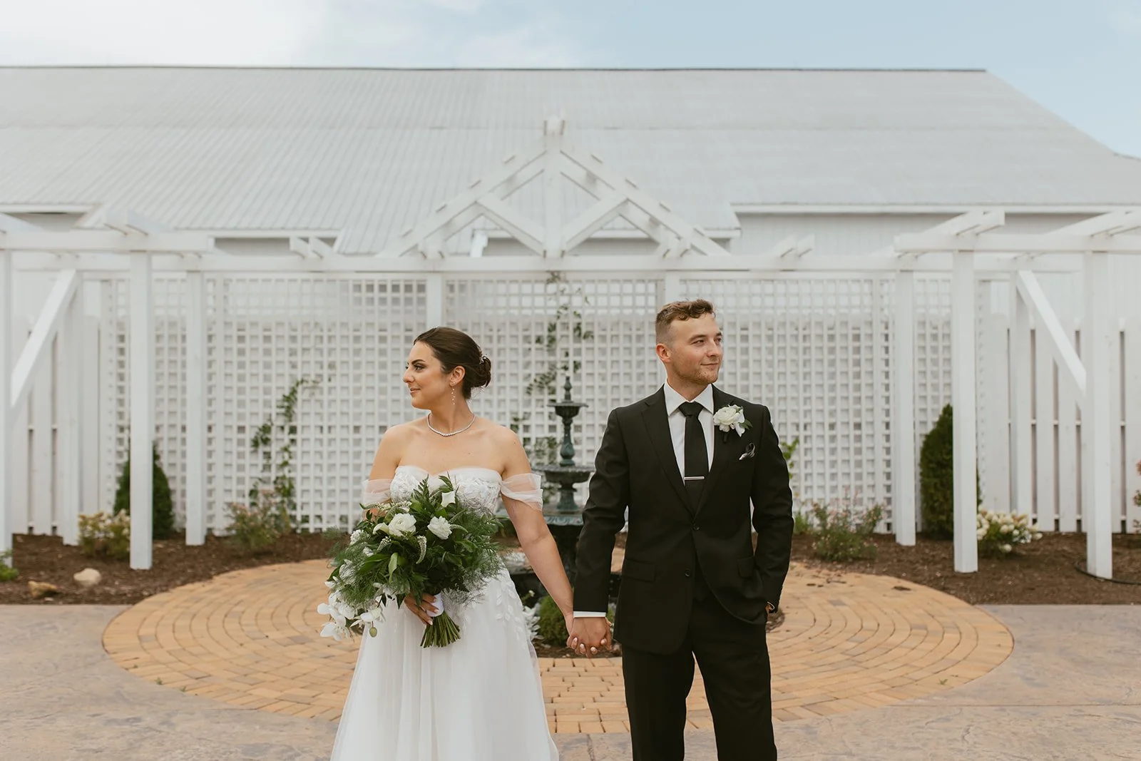 Kyle and Leah-1163.jpg