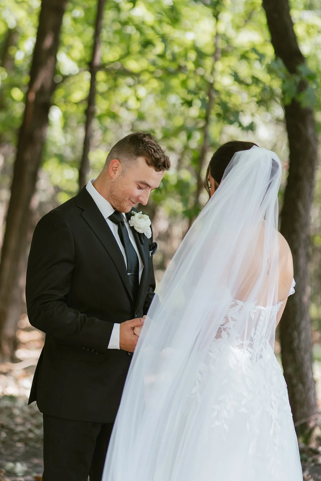 Kyle and Leah-4763.jpg