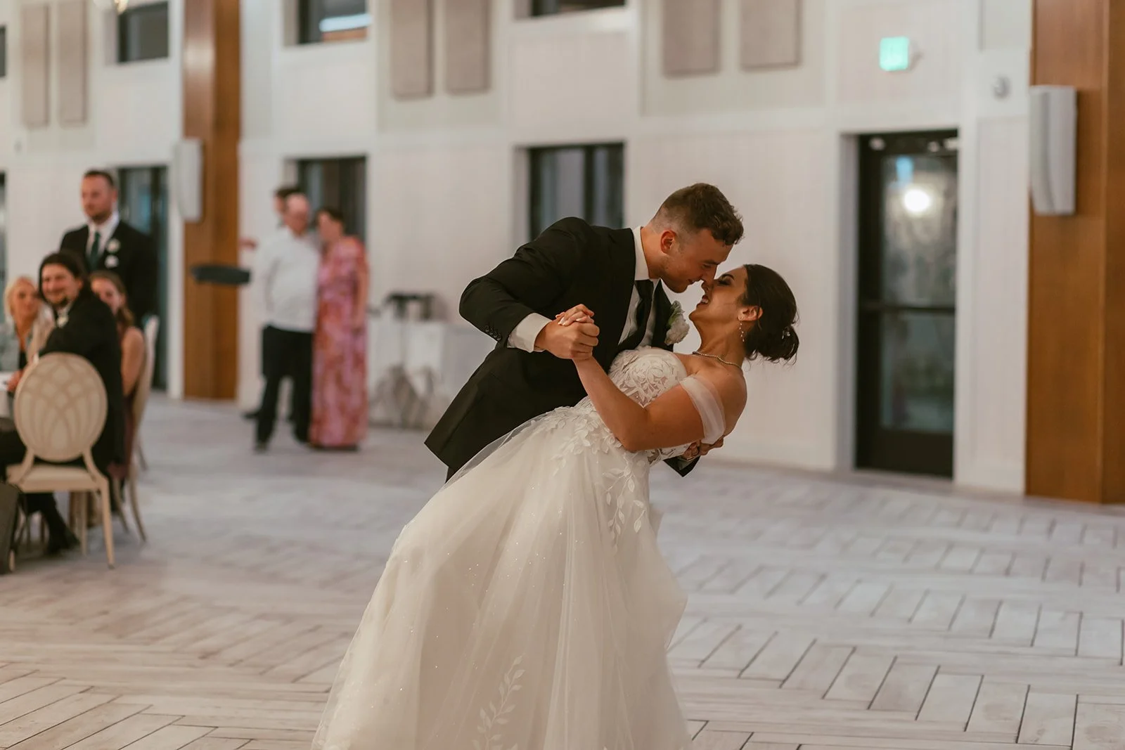 Kyle and Leah-6036.jpg