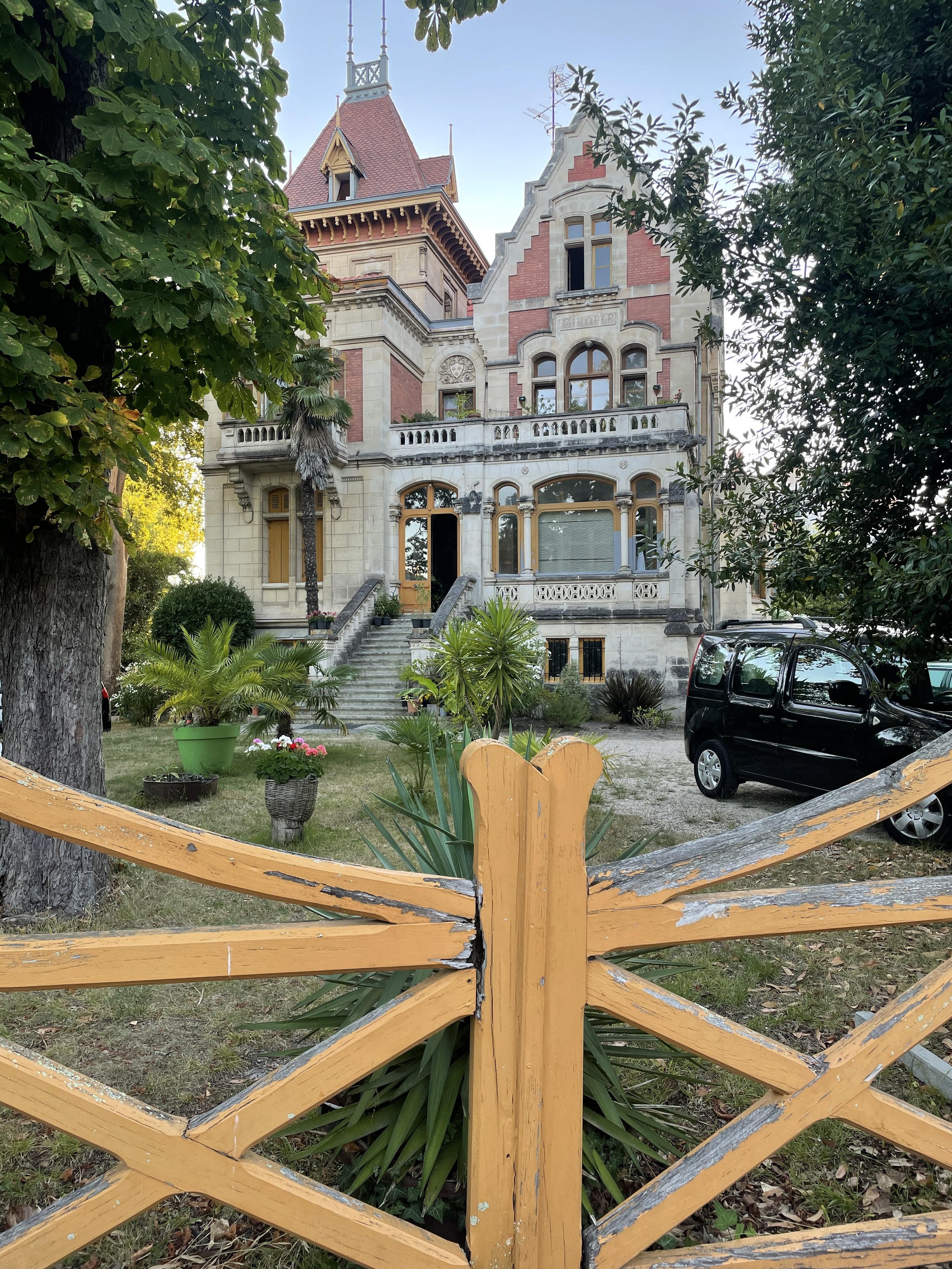 blog-architecture-of-arcachon-france-pic02-andrew-pielage-photography.JPG