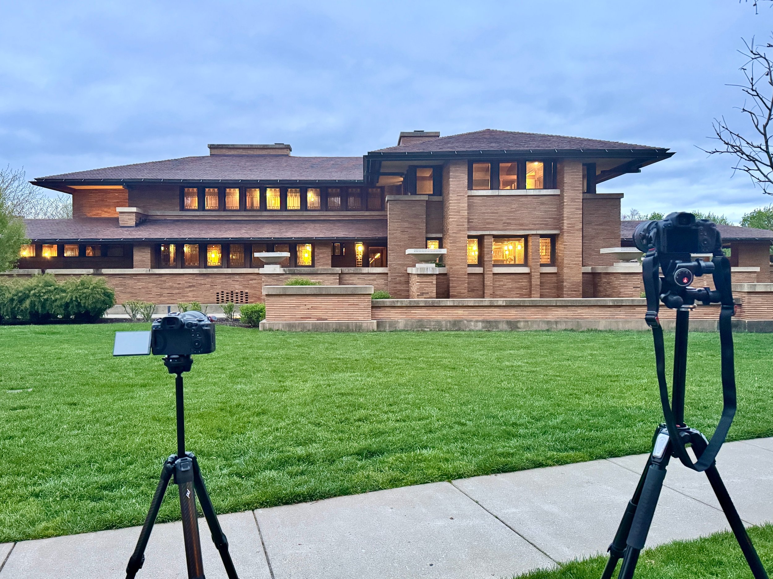 One of Wright’s Finest Examples of Prairie School Architecture - Darwin D. Martin House