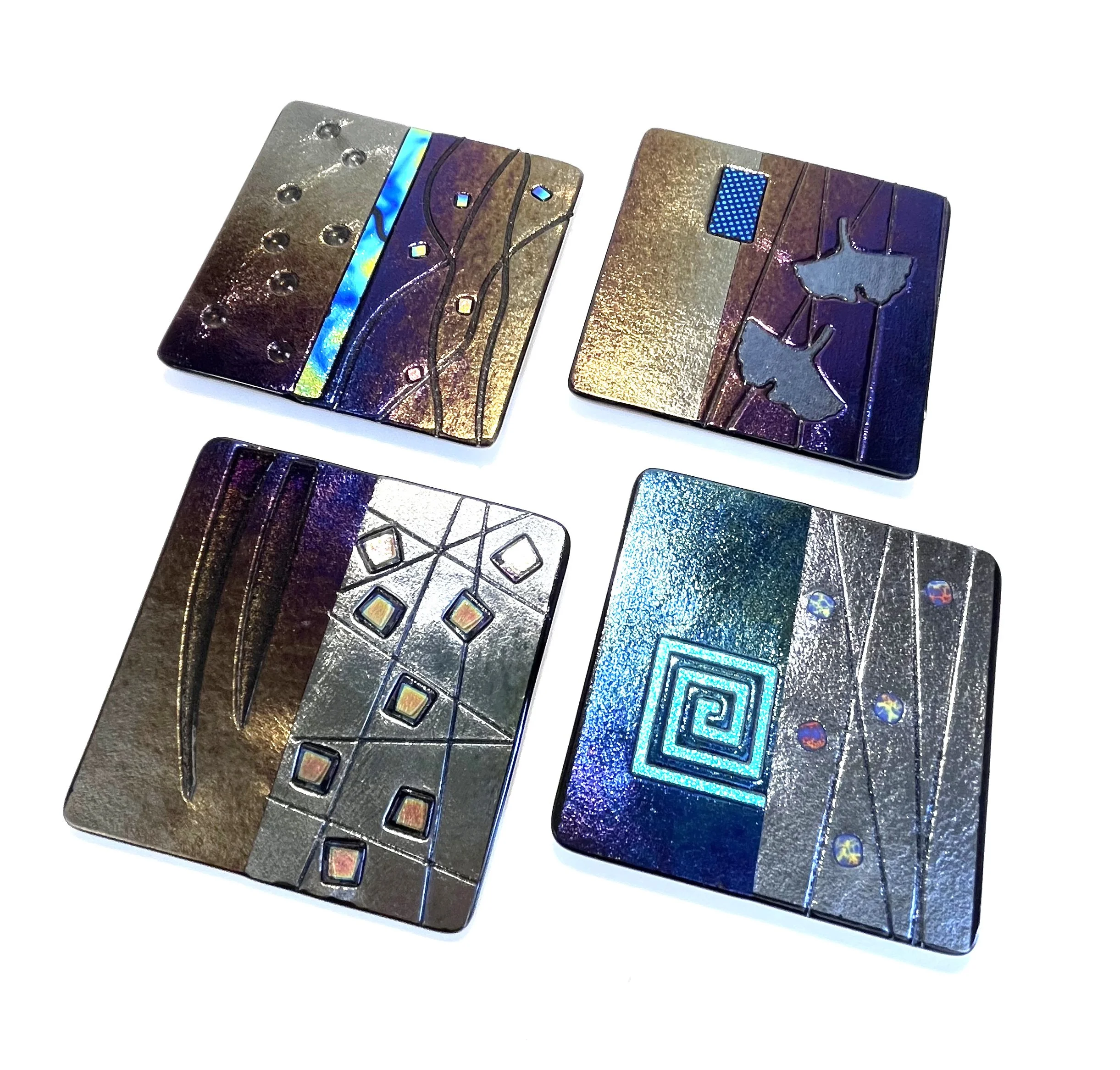 Wall Gems 4"