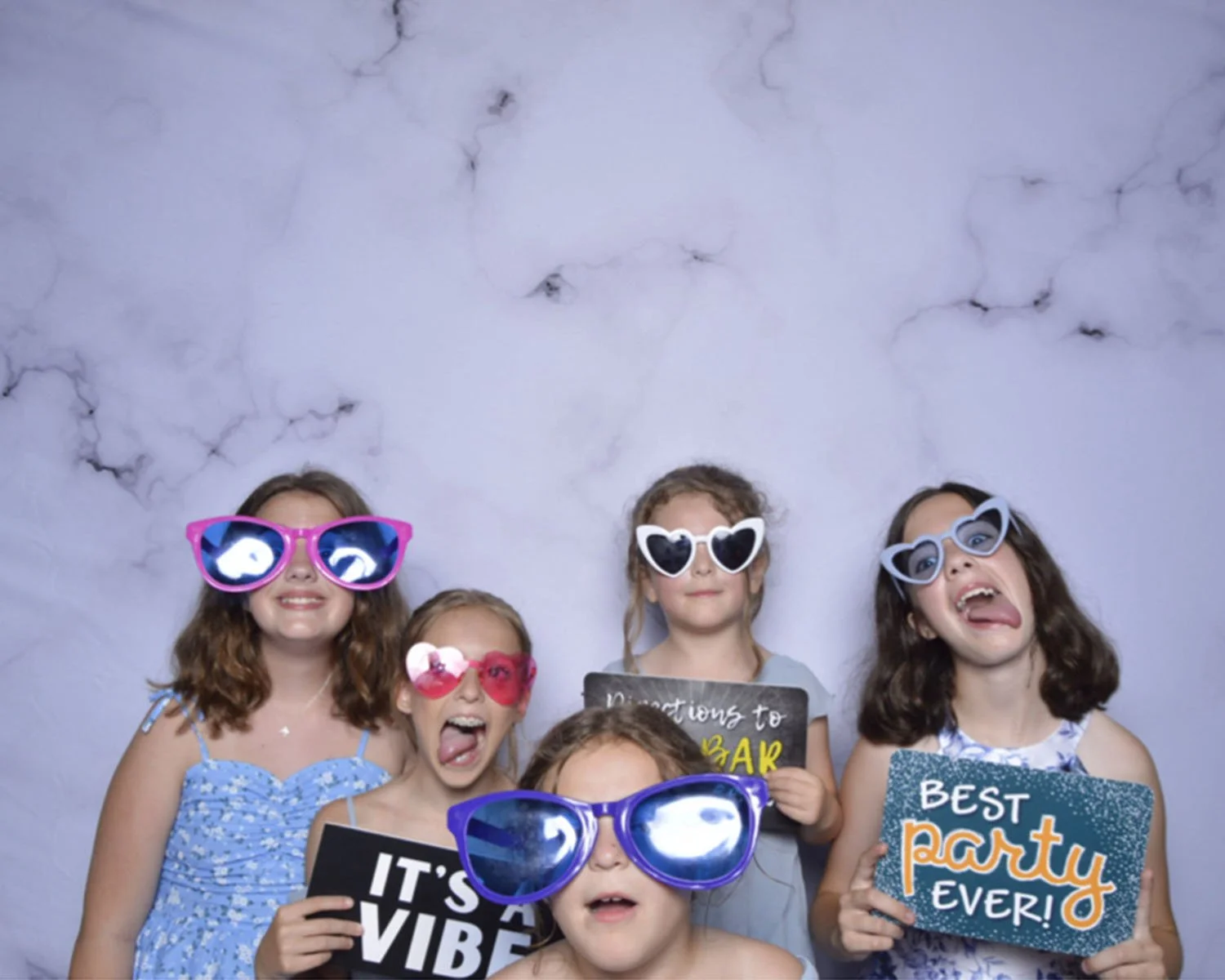 sarasota-bay-event-photo-booth-guests.jpg