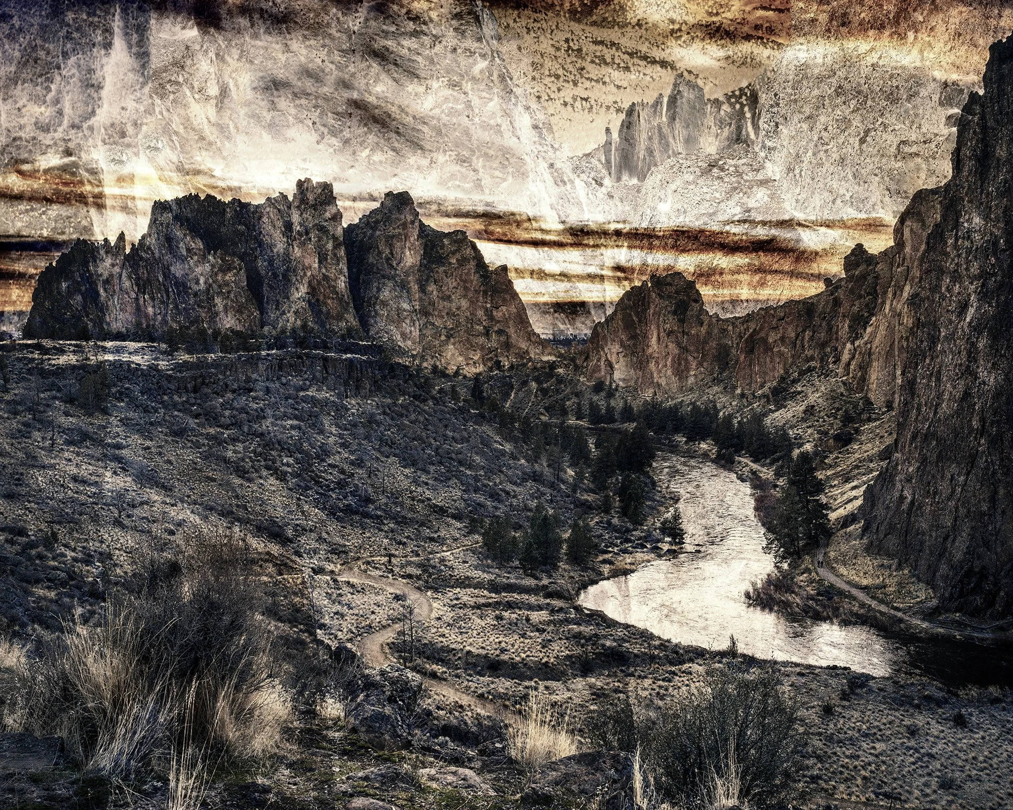 Intrepid Traveler 25176MIBNWHX2DC_5x4