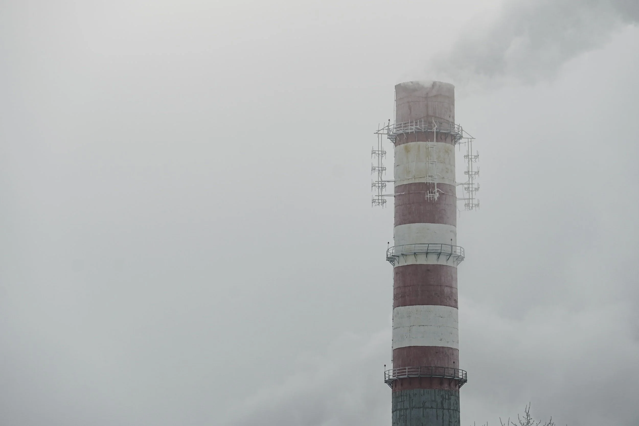 Sanctions on the horizon cast a shadow on Moscow’s oil market