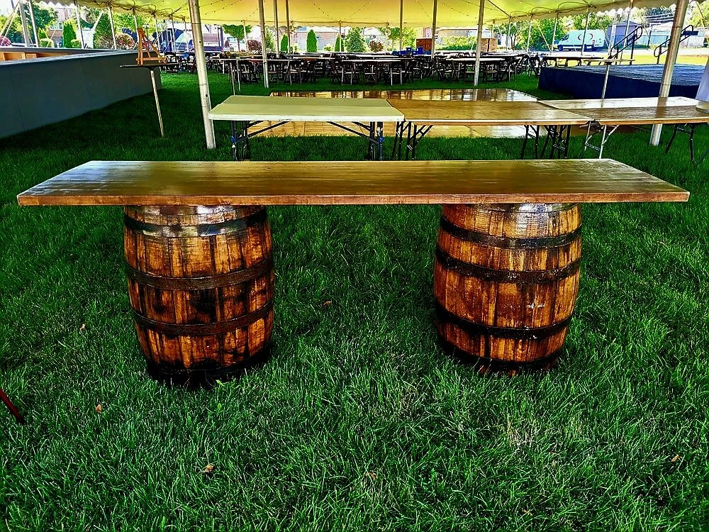 Rustic wedding bar and decorative accents for outdoor receptions in DuPage County