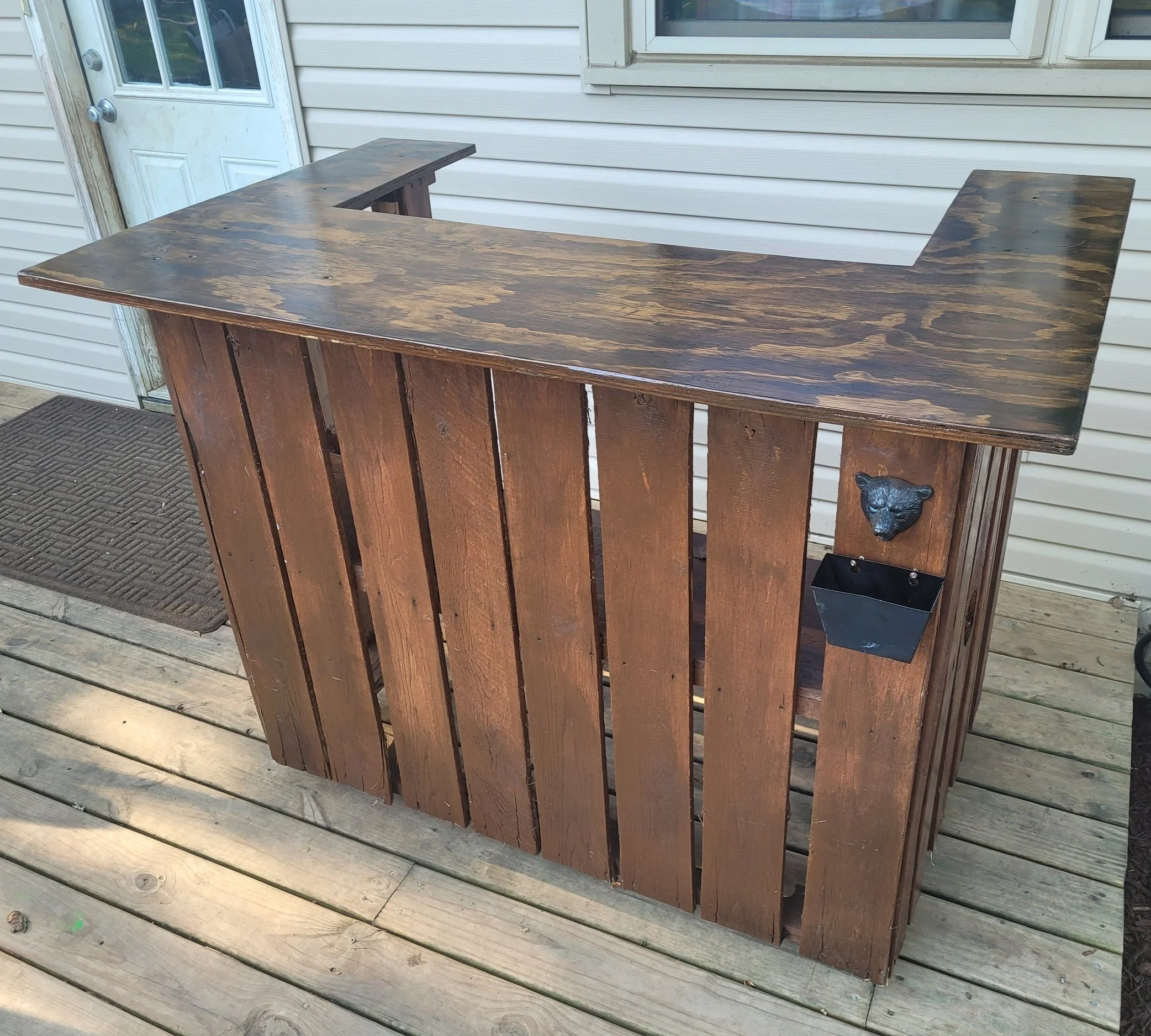 Rustic wood cocktail bar rental for weddings and parties in Chicago suburbs